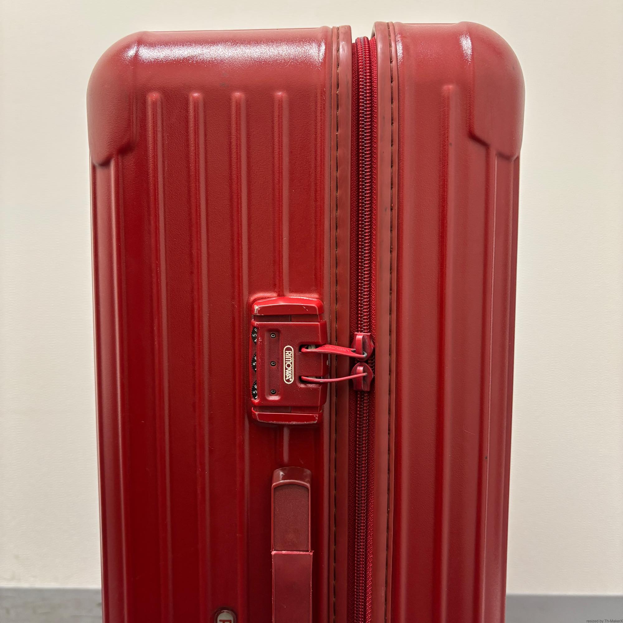 リモワ　エッセンシャル(サルサ)　U855.70-4　中古商品　82リットル　2輪