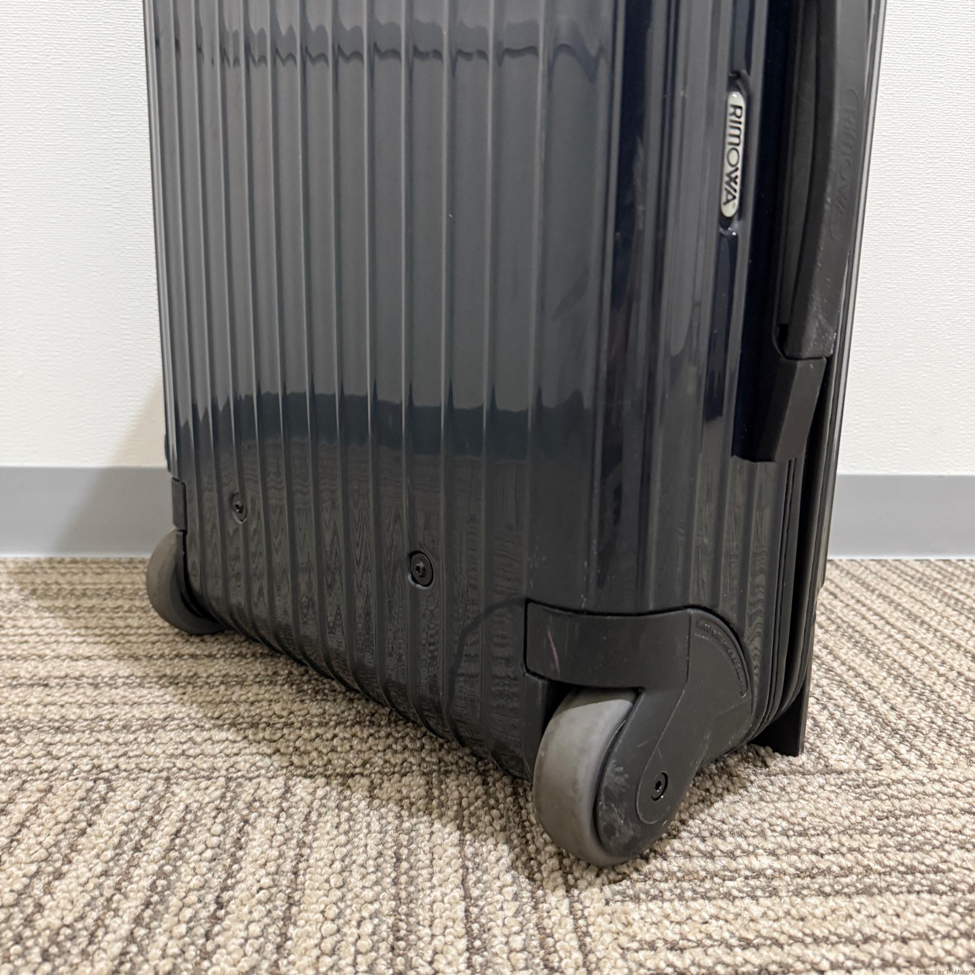 リモワ　サルサ　中古美品　857.52-4　35リットル　2輪