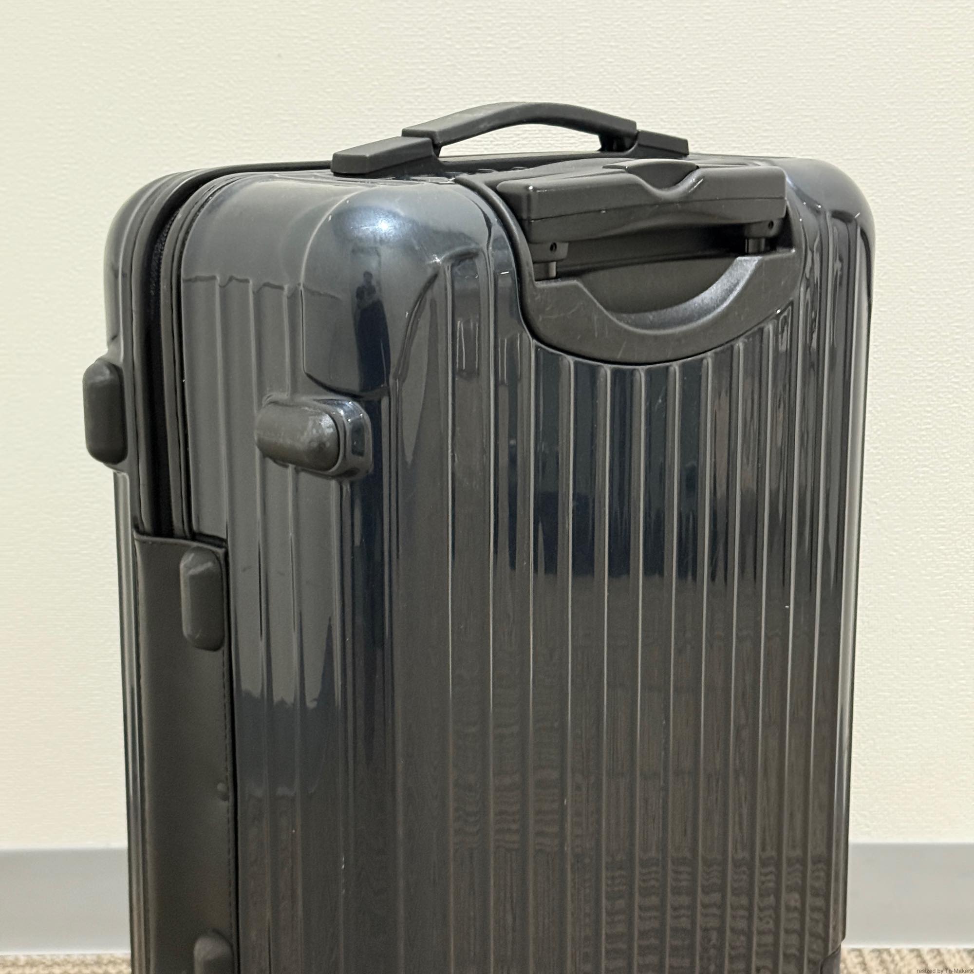 リモワ　サルサ　中古美品　857.52-4　35リットル　2輪