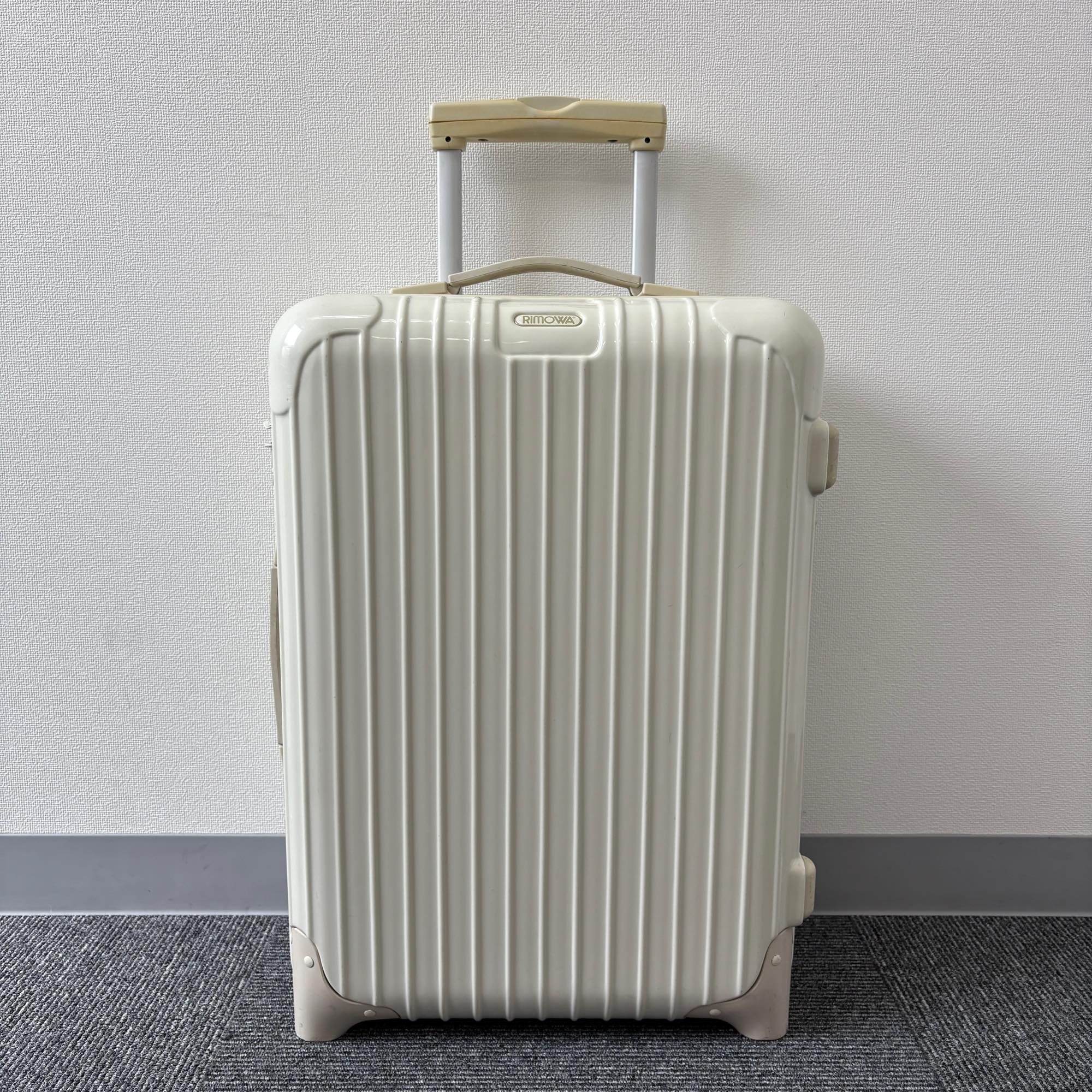 リモワ　ユナイテッドアローズ限定　サルサ(エッセンシャル)　895.46-4　中古美品　32リットル　2輪