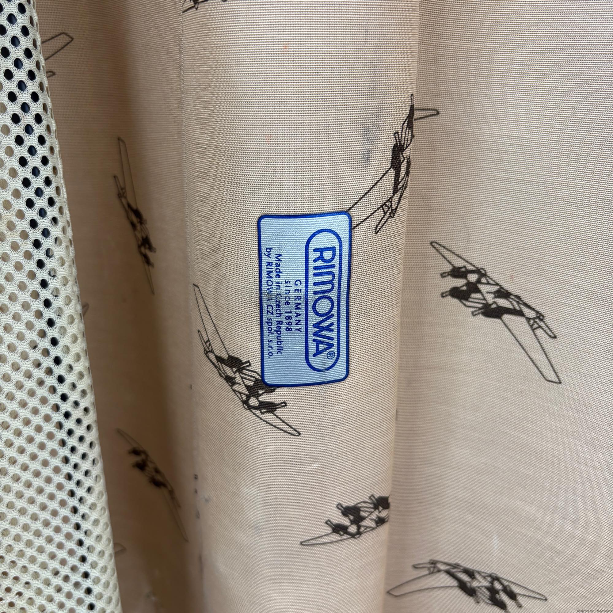 リモワ　ユナイテッドアローズ限定　サルサ(エッセンシャル)　895.46-4　中古美品　32リットル　2輪