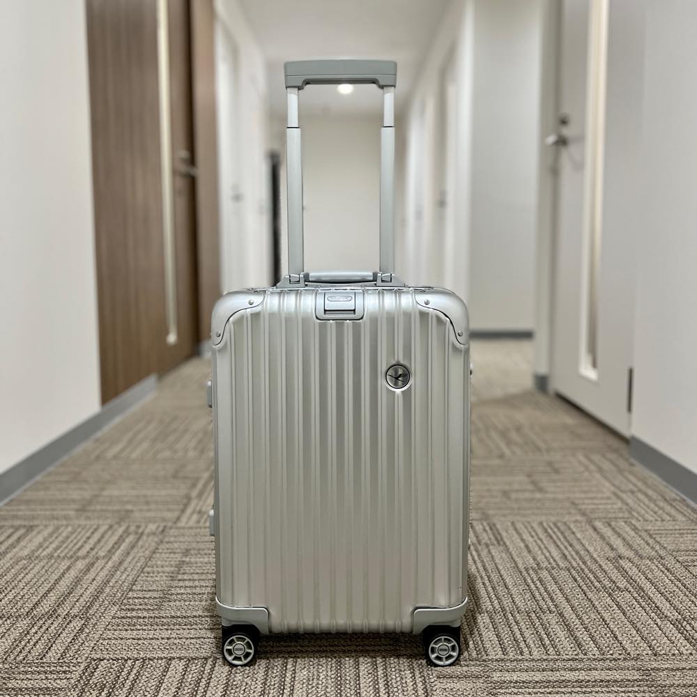 ルフトハンザ　リモワ　アルミニウム　921.90-4　中古美品　32リットル　4輪