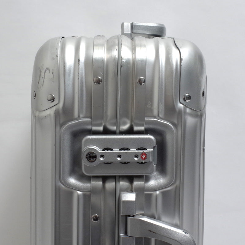 リモワ　トパーズ　923.52-4　中古商品　32リットル　4輪