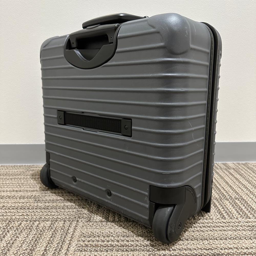 リモワ　サルサトロリー　810.40-5　27リットル　中古商品　2輪
