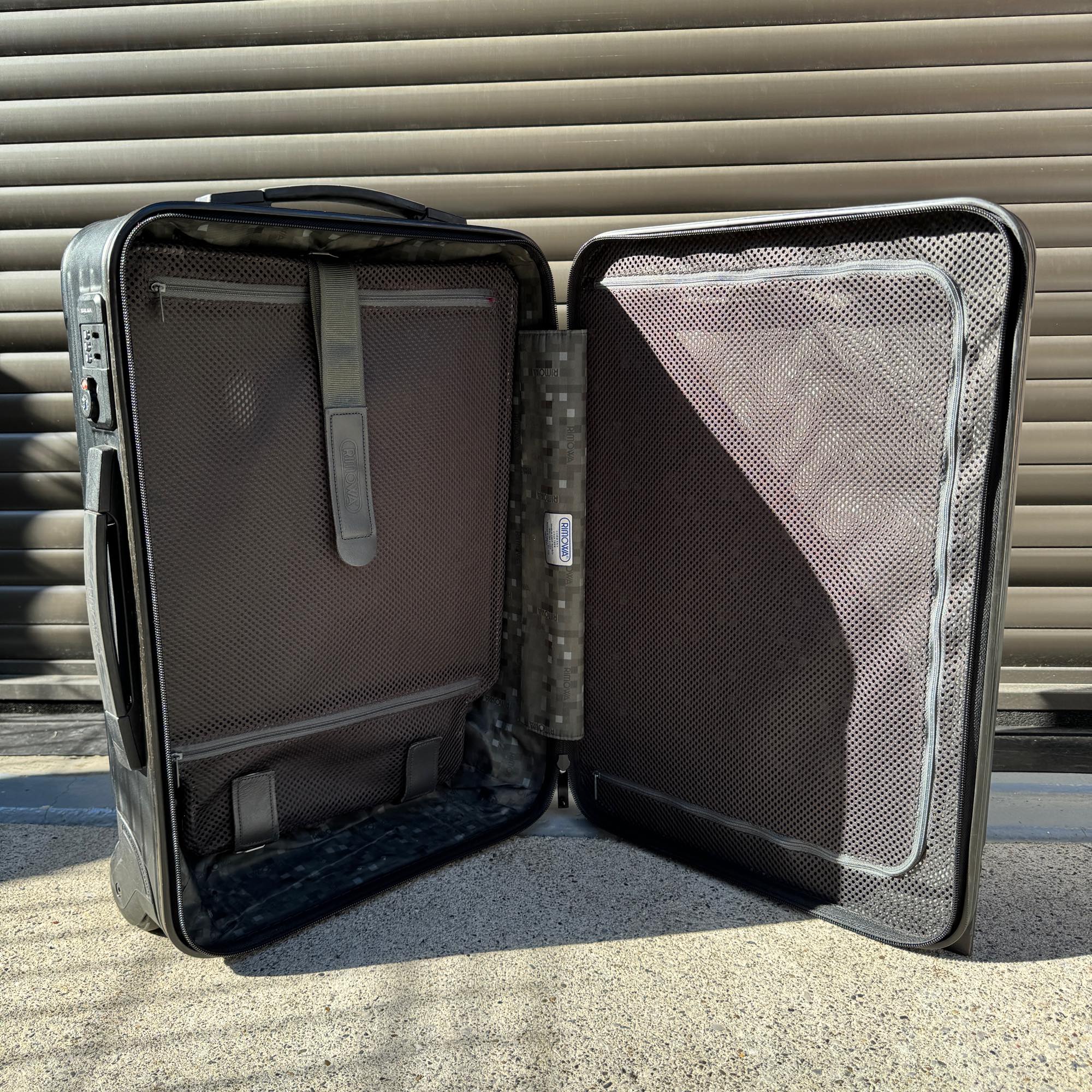 リモワ　サルサ　810.52－5　33リットル　中古美品　2輪
