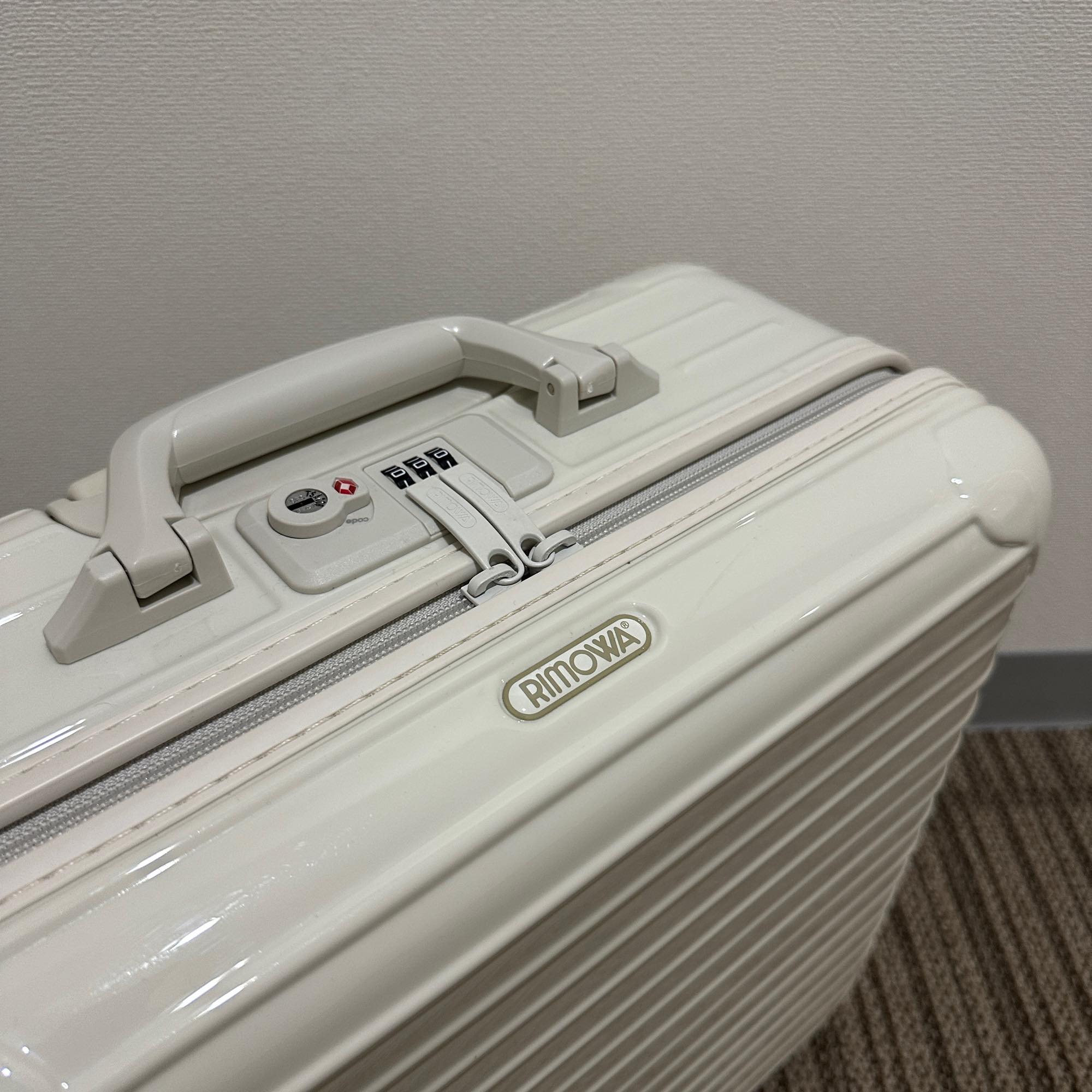 リモワ　ユナイテッドアローズ限定サルサ　810.90-5 　中古美品　23リットル　2輪