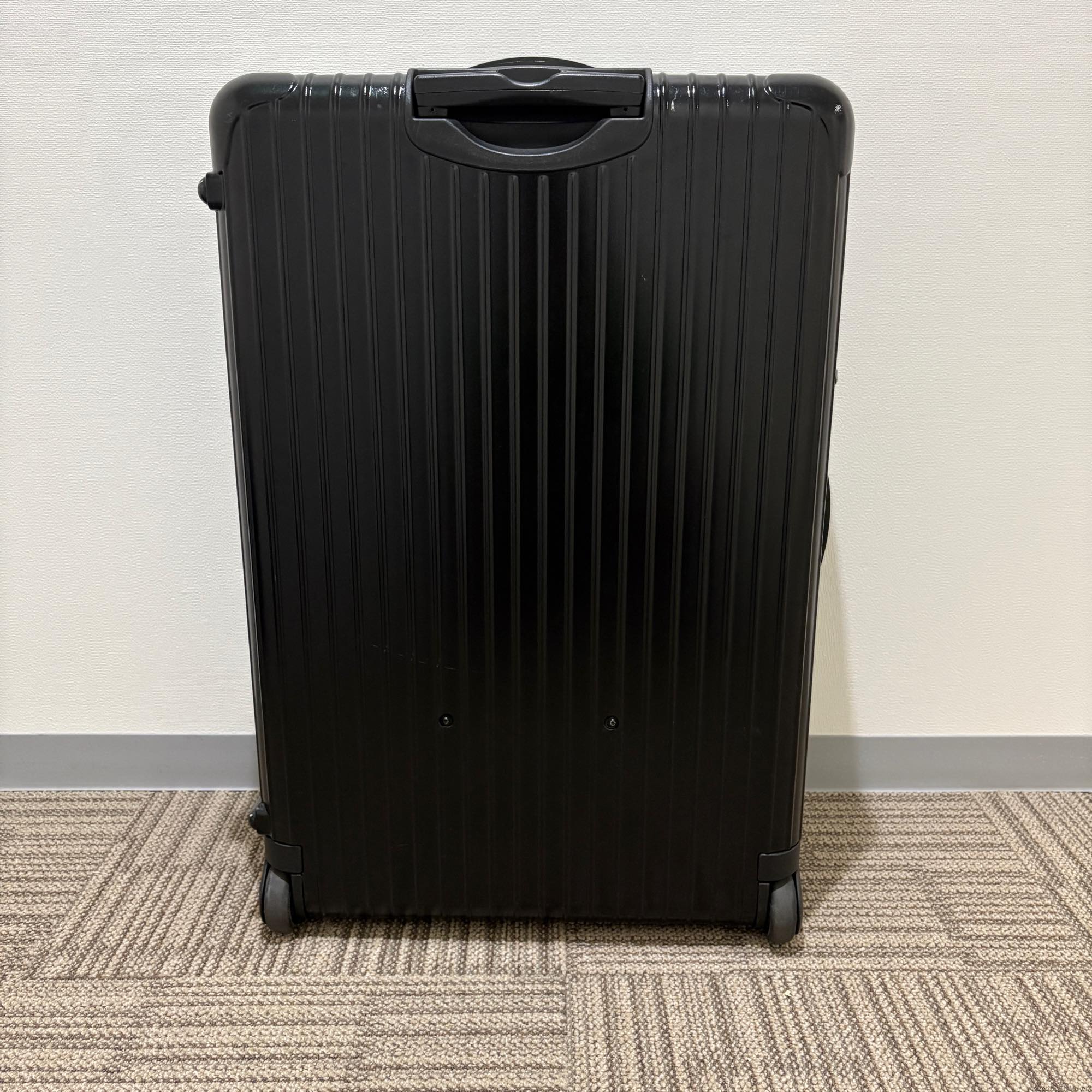 リモワ　サルサ　851.77-5　104リットル　中古美品　2輪