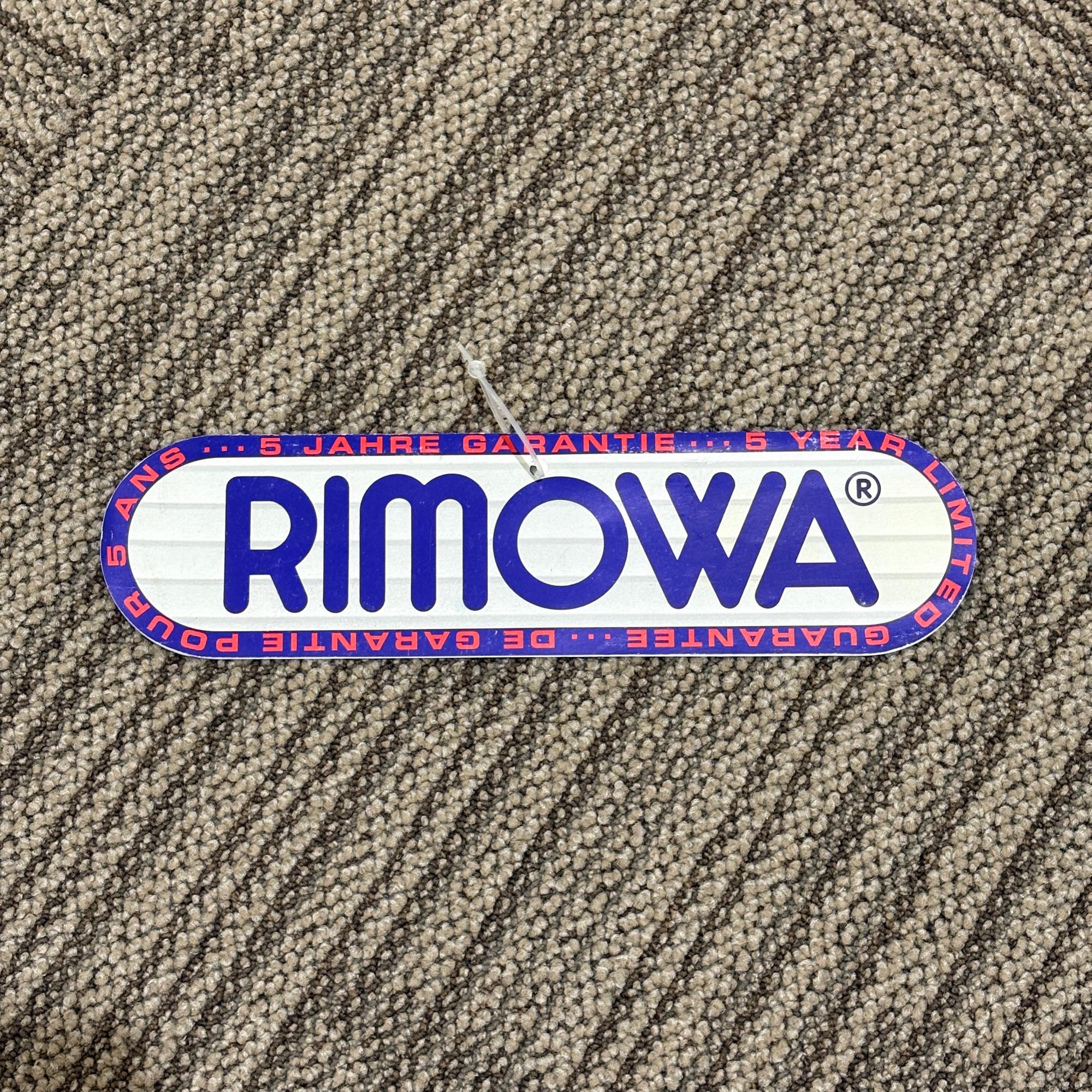 リモワ　シルバーインテグラル　925.52-5　35リットル　中古商品　2輪