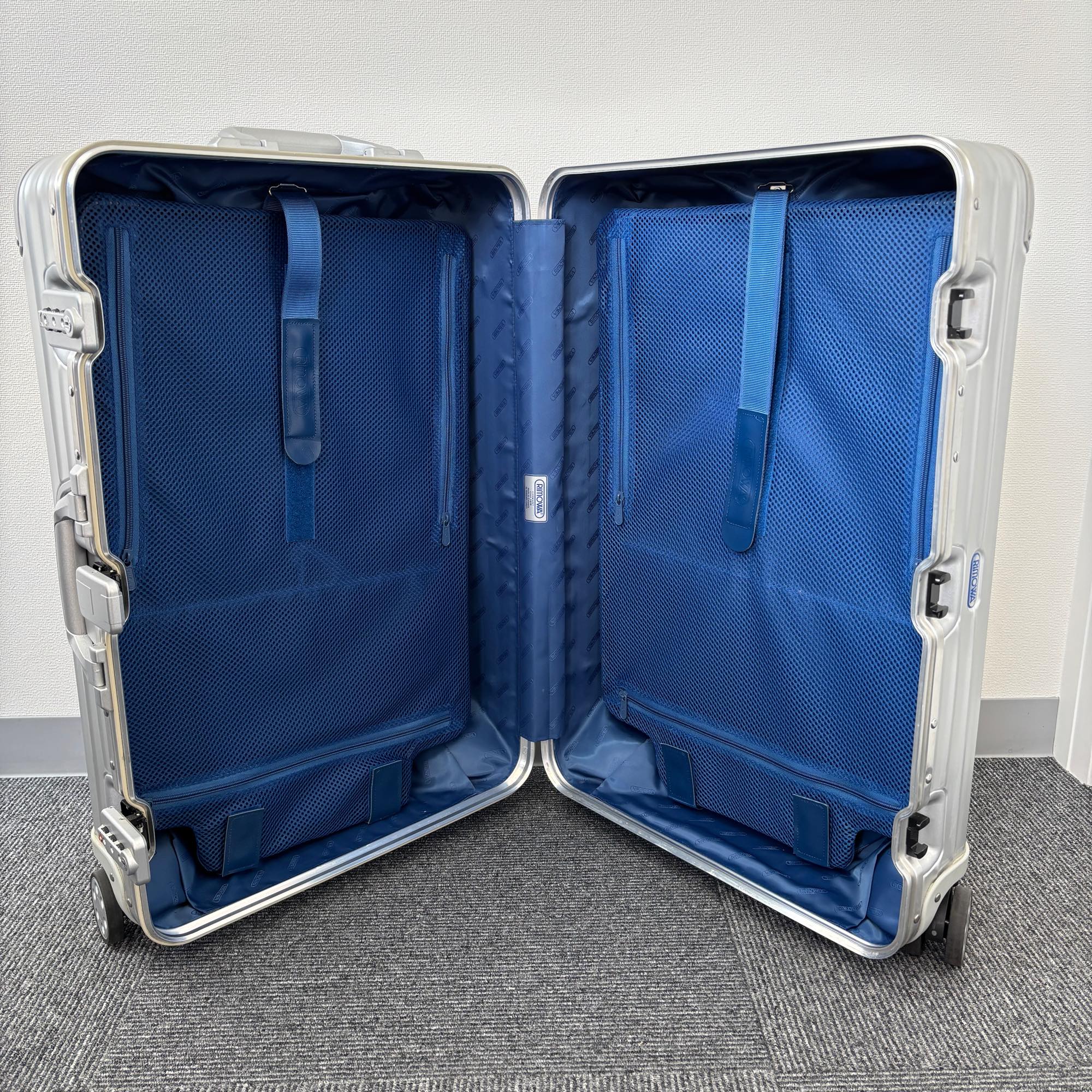リモワ　トパーズ(オリジナル)　932.63-5 　中古美品　64リットル　4輪