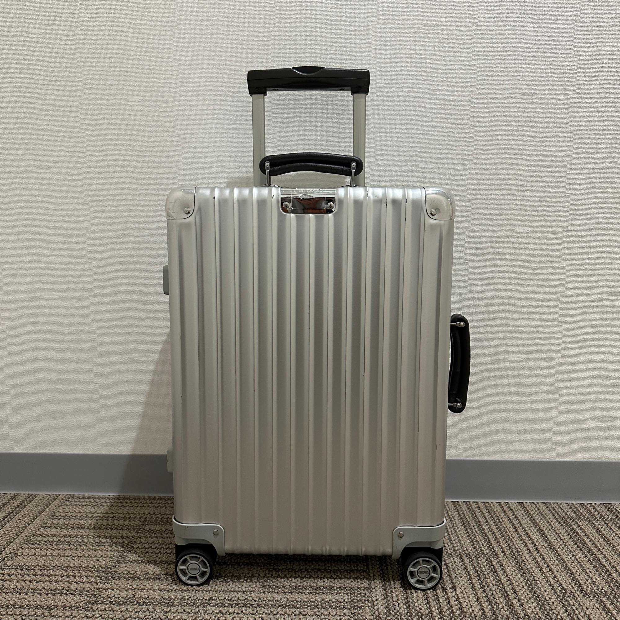 リモワ　クラシックフライト　中古美品　971.52-5　33リットル　4輪