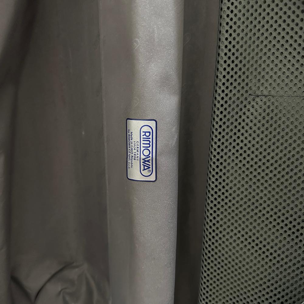 リモワ　サルサ　851.52-6　32リットル　中古商品　2輪