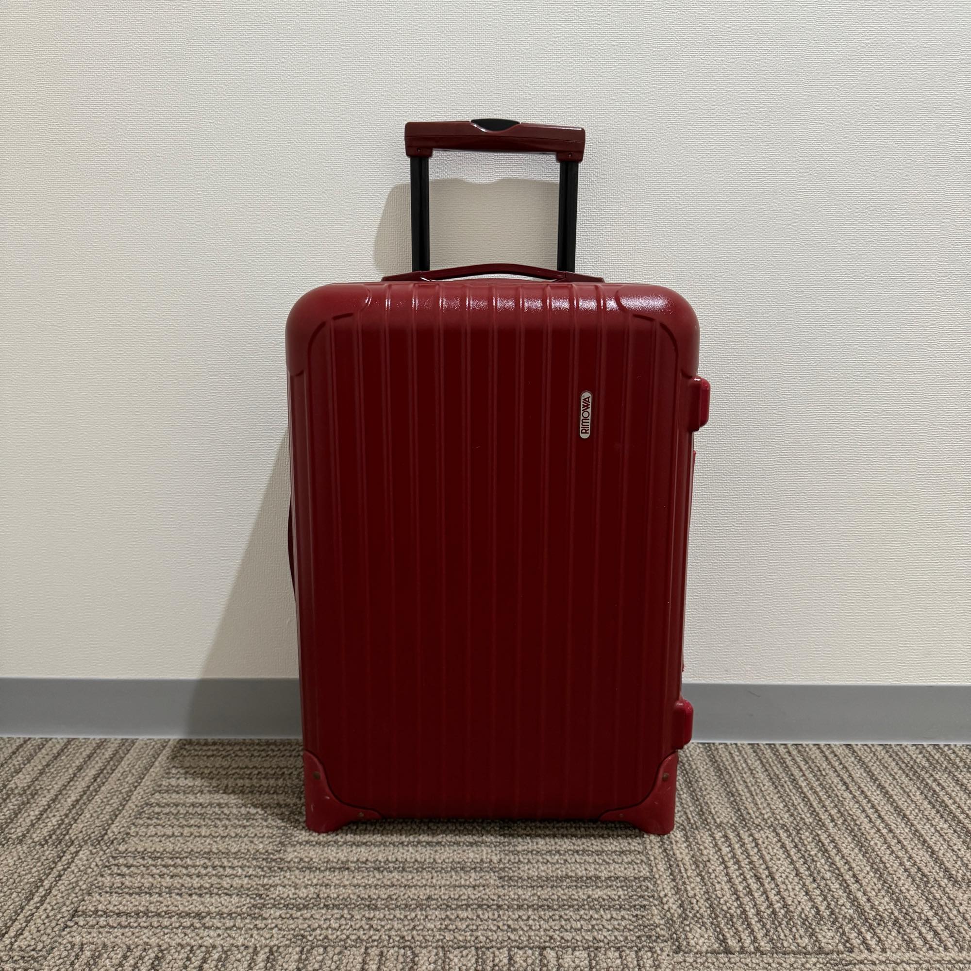リモワ　サルサ　855.52-6　35リットル　中古商品　2輪