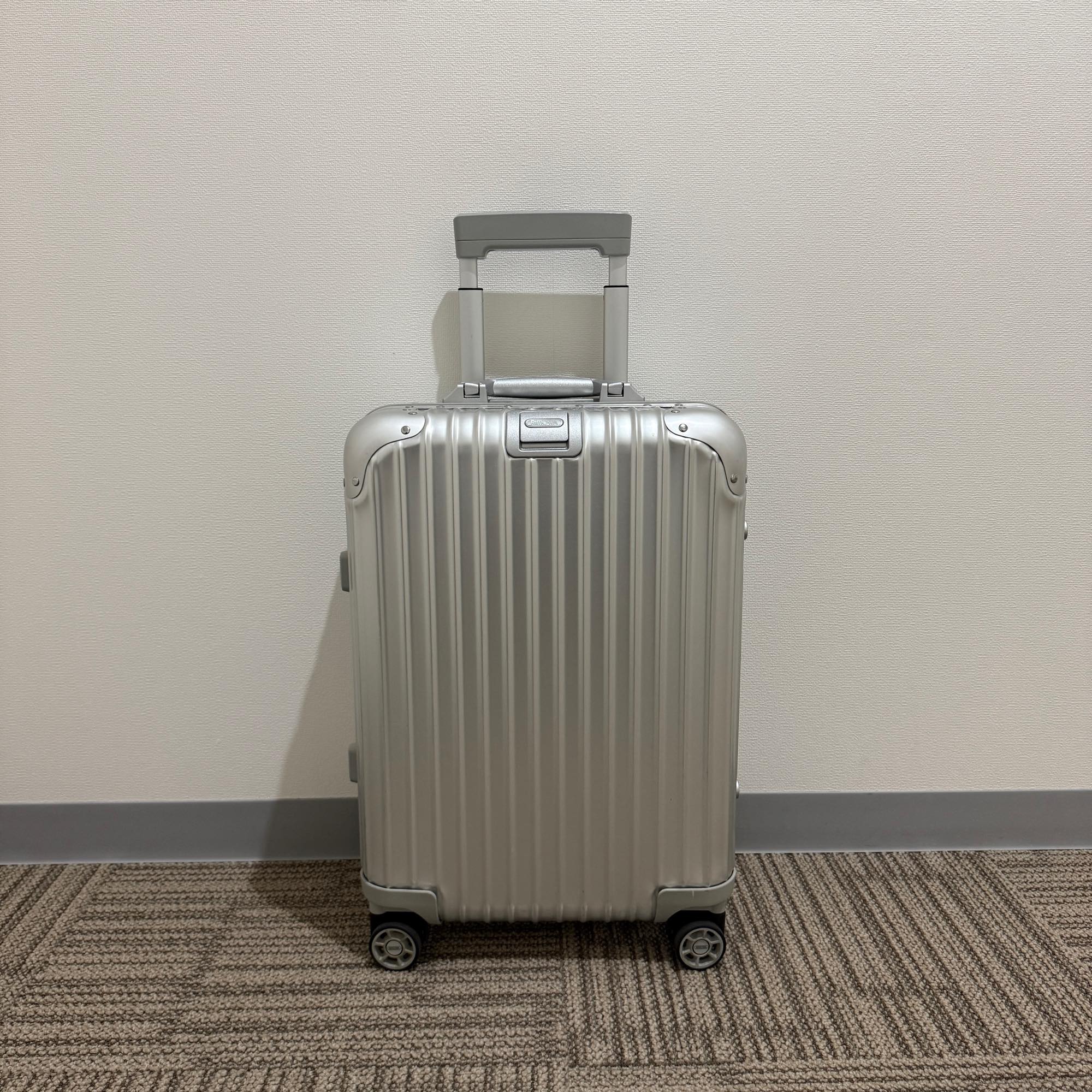 リモワ　トパーズ　923.52-6　中古美品　32リットル　4輪