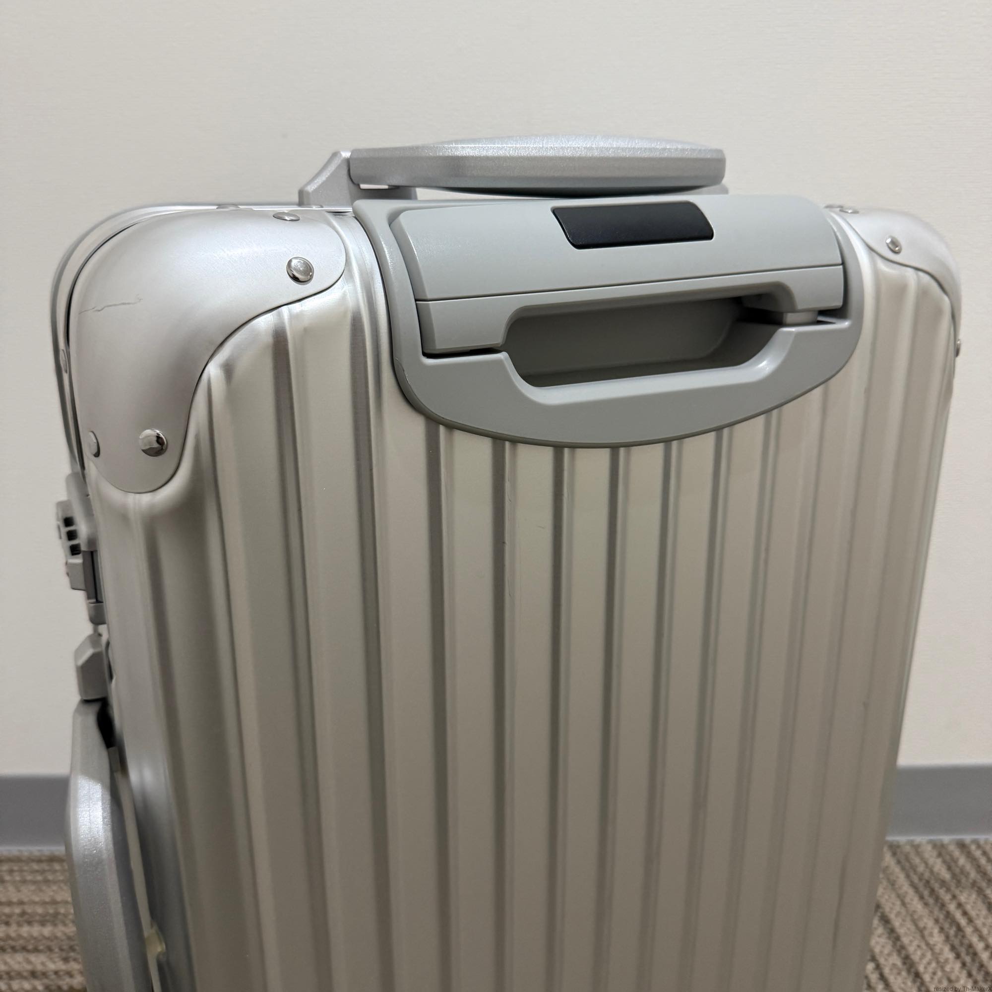 リモワ　トパーズ　923.52-6　中古美品　32リットル　4輪