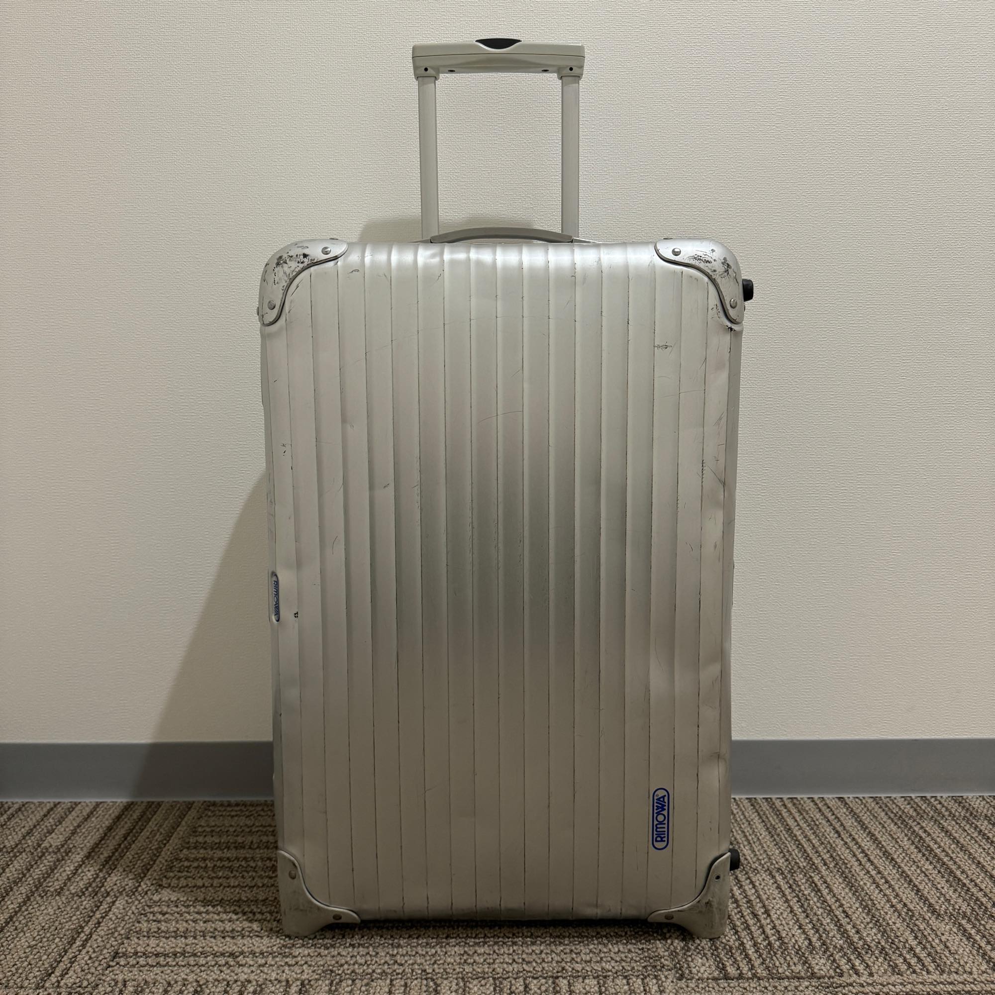 リモワ　トパーズ　中古商品　U930.63-6　63リットル　2輪