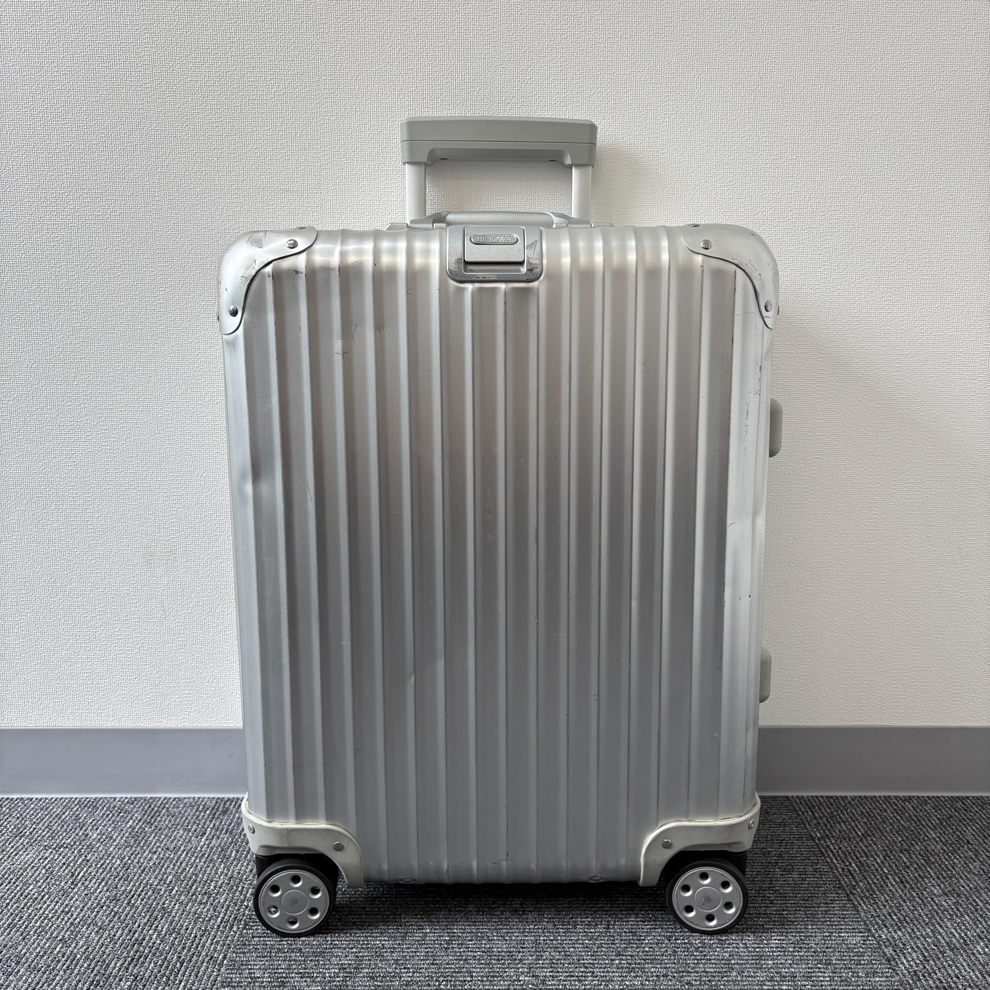 リモワ　トパーズ(オリジナル）　932.56-6　中古美品　45リットル　4輪