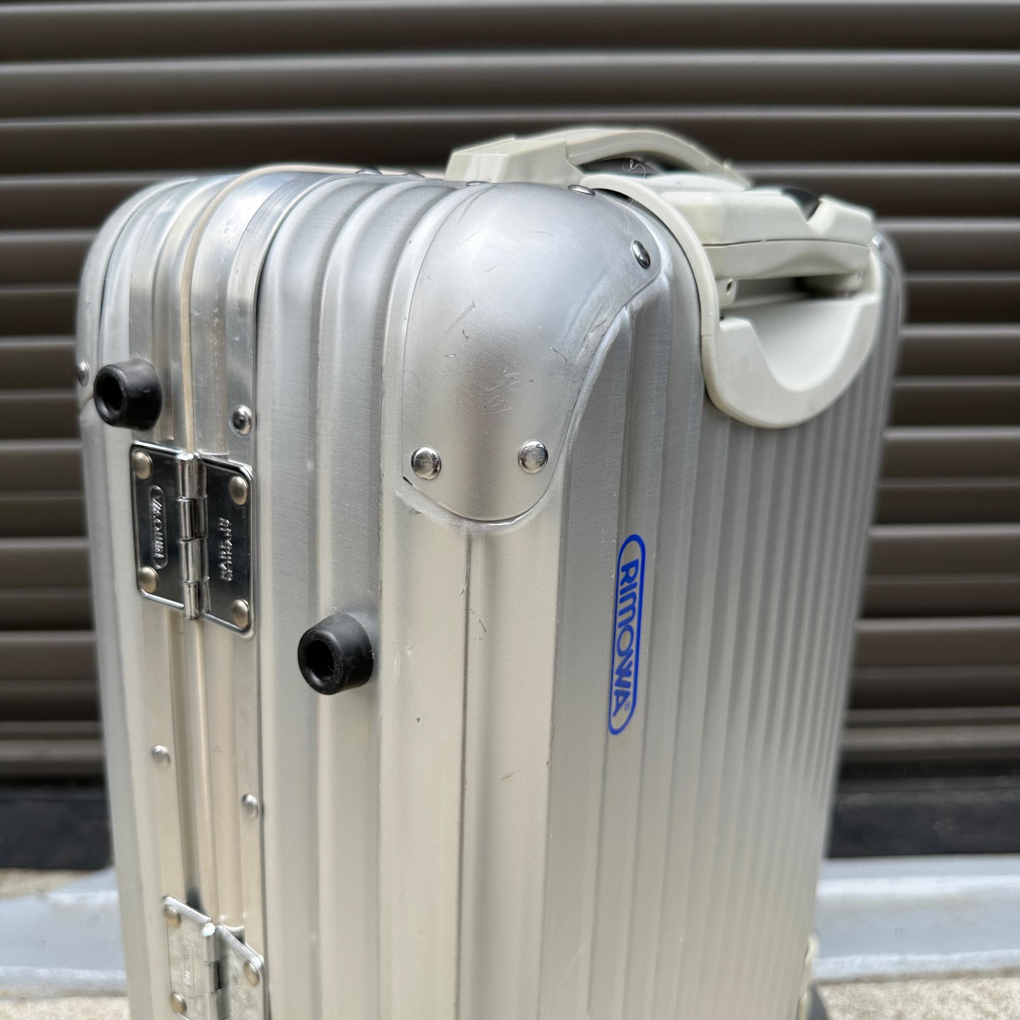 リモワ　トパーズ　929.52-7　中古商品　32リットル　2輪