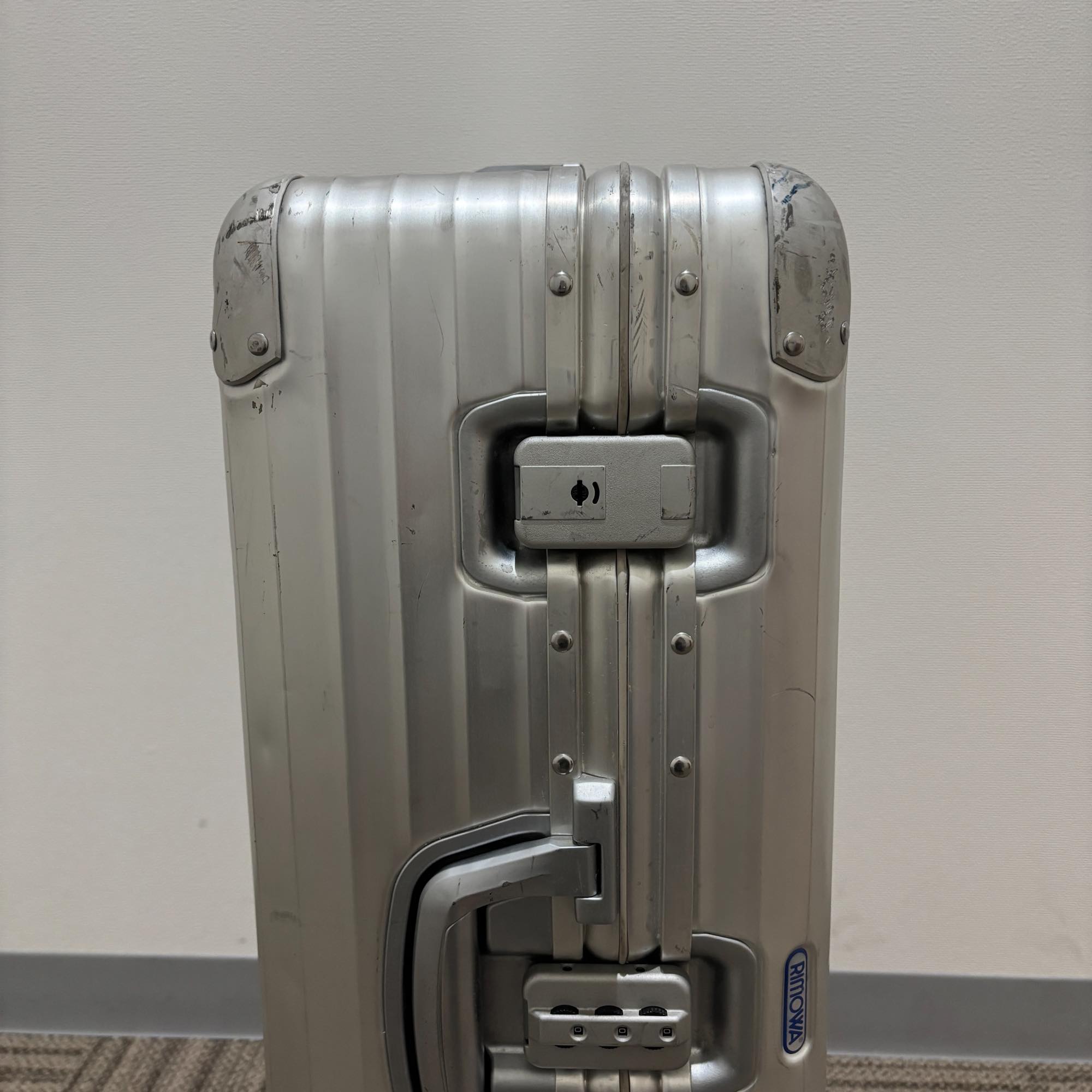 リモワ　オリジナル (トパーズ)　中古商品　U930.63-7　63リットル　2輪