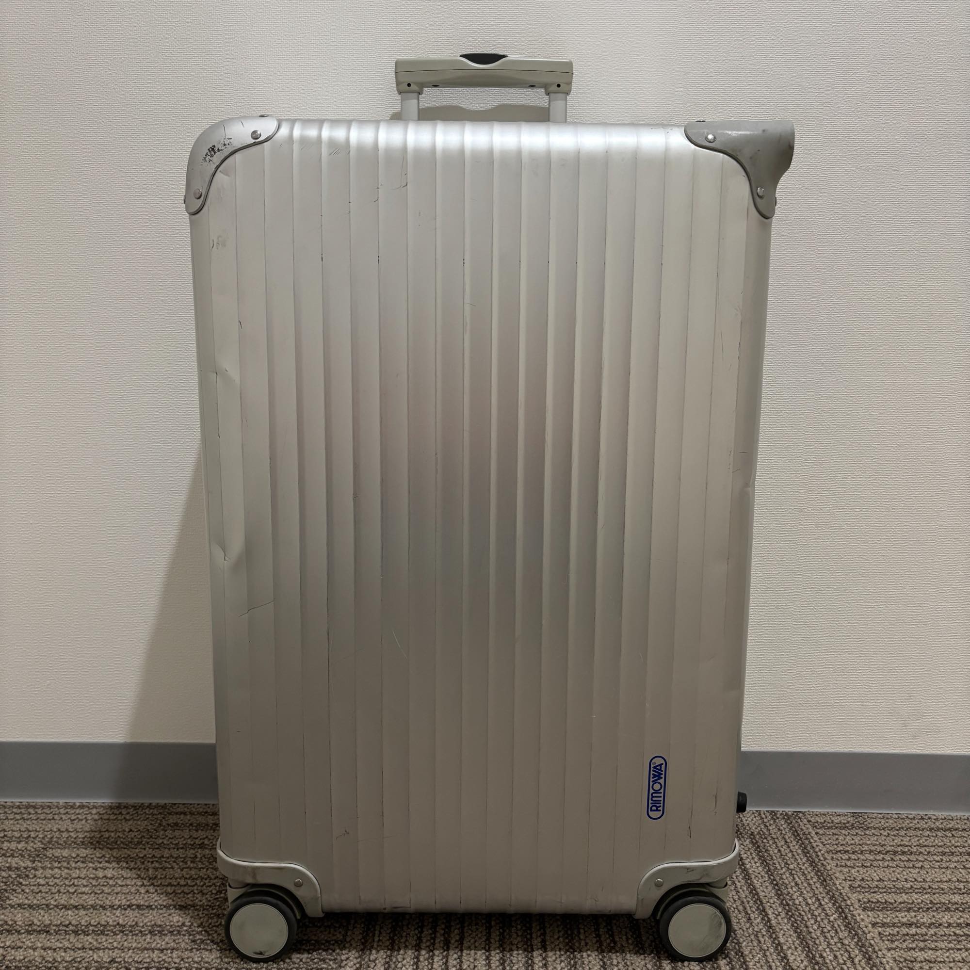 リモワ　オリジナル(トパーズ)　932.70-7　82リットル　中古商品　4輪