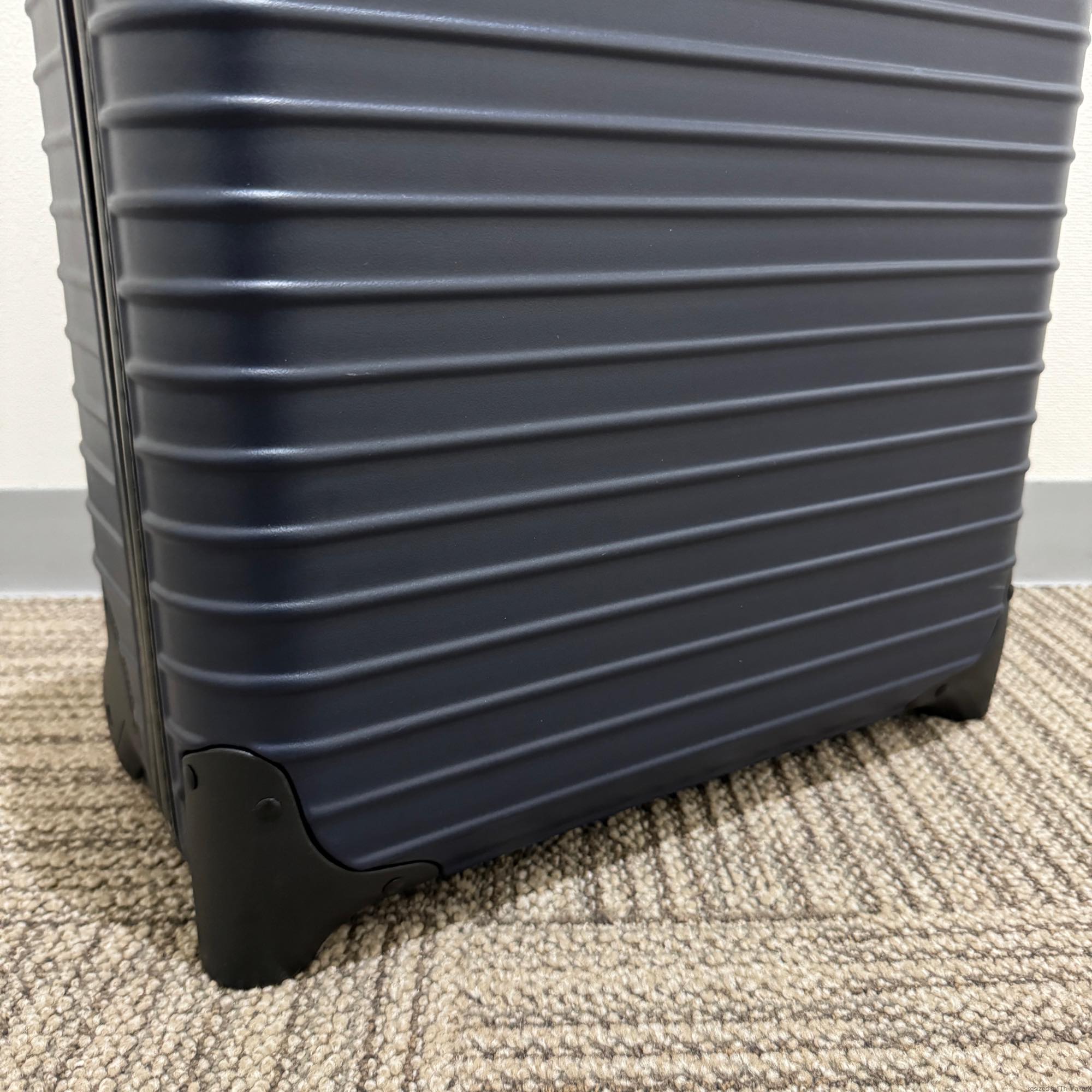 リモワ　サルサ　810.40-8　25リットル　中古美品　2輪