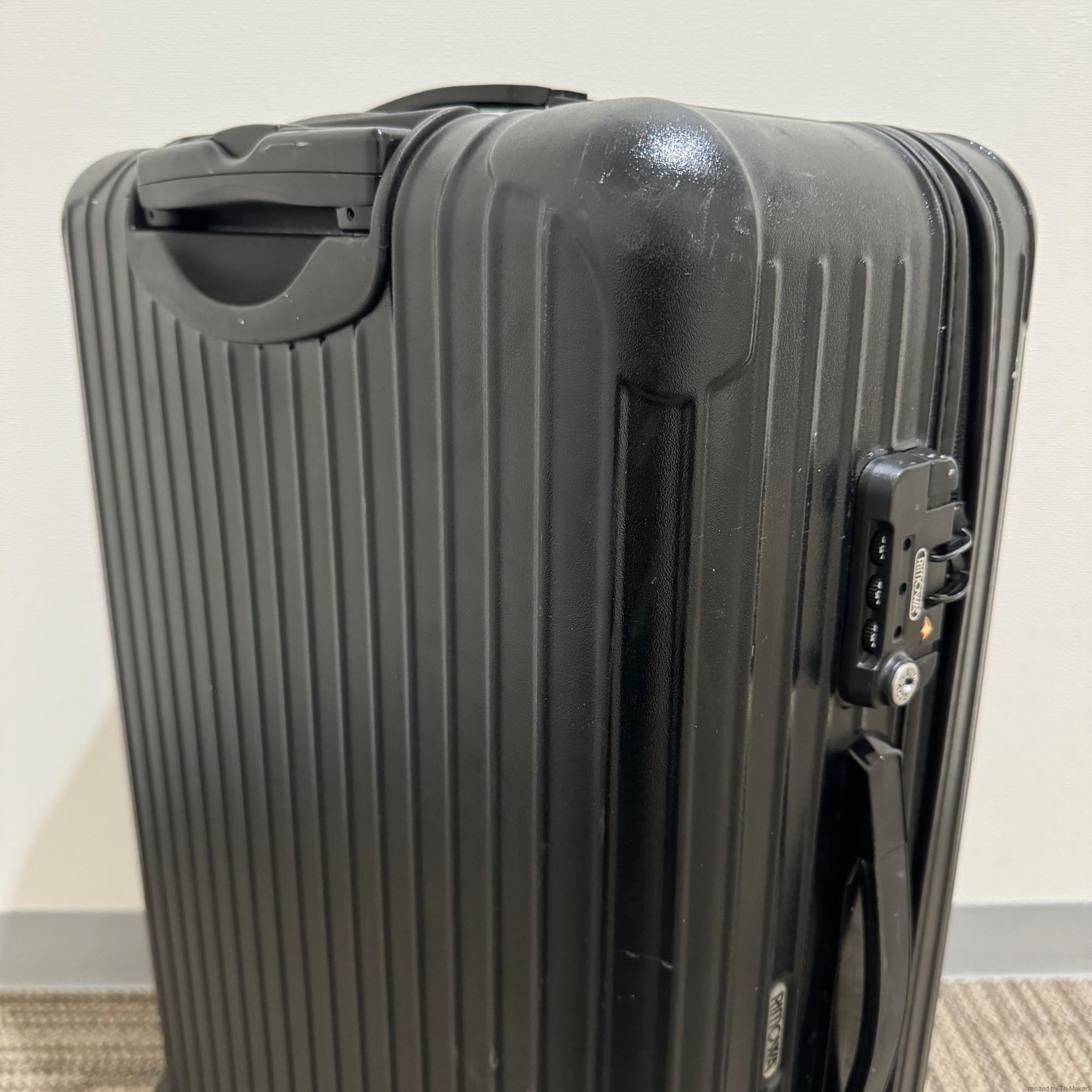 リモワ　サルサ　851.63-8 　中古商品　63リットル　2輪