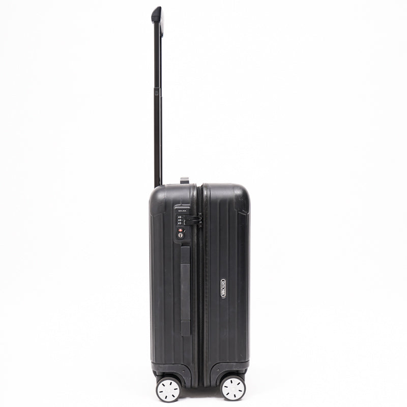 リモワ　サルサ　810.56　47リットル　中古商品　4輪