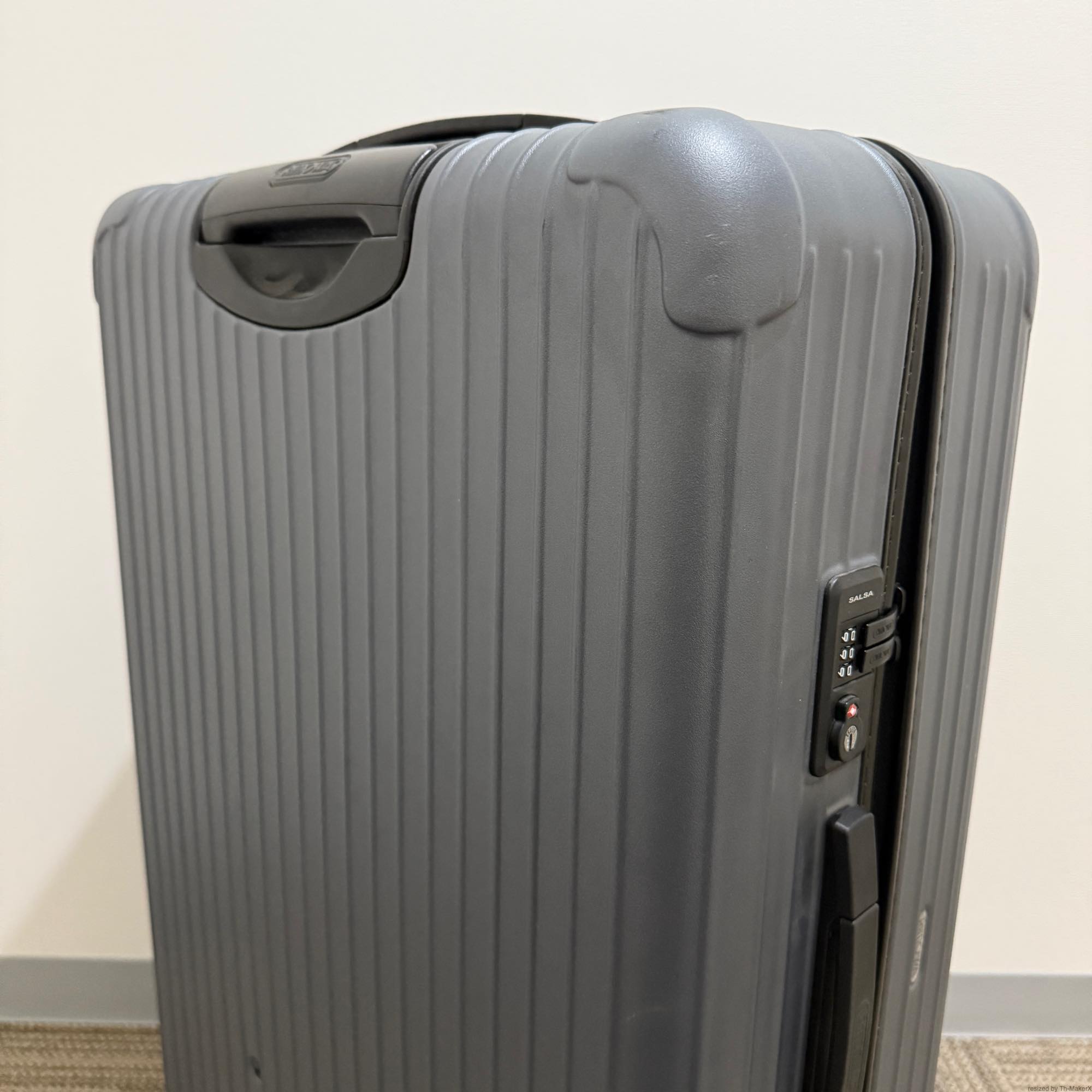 リモワ　サルサ　810.77.35.4　中古美品　97リットル　4輪