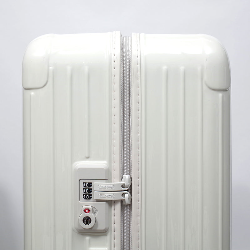 リモワ　サルサ　810.90 　中古商品　23リットル　2輪