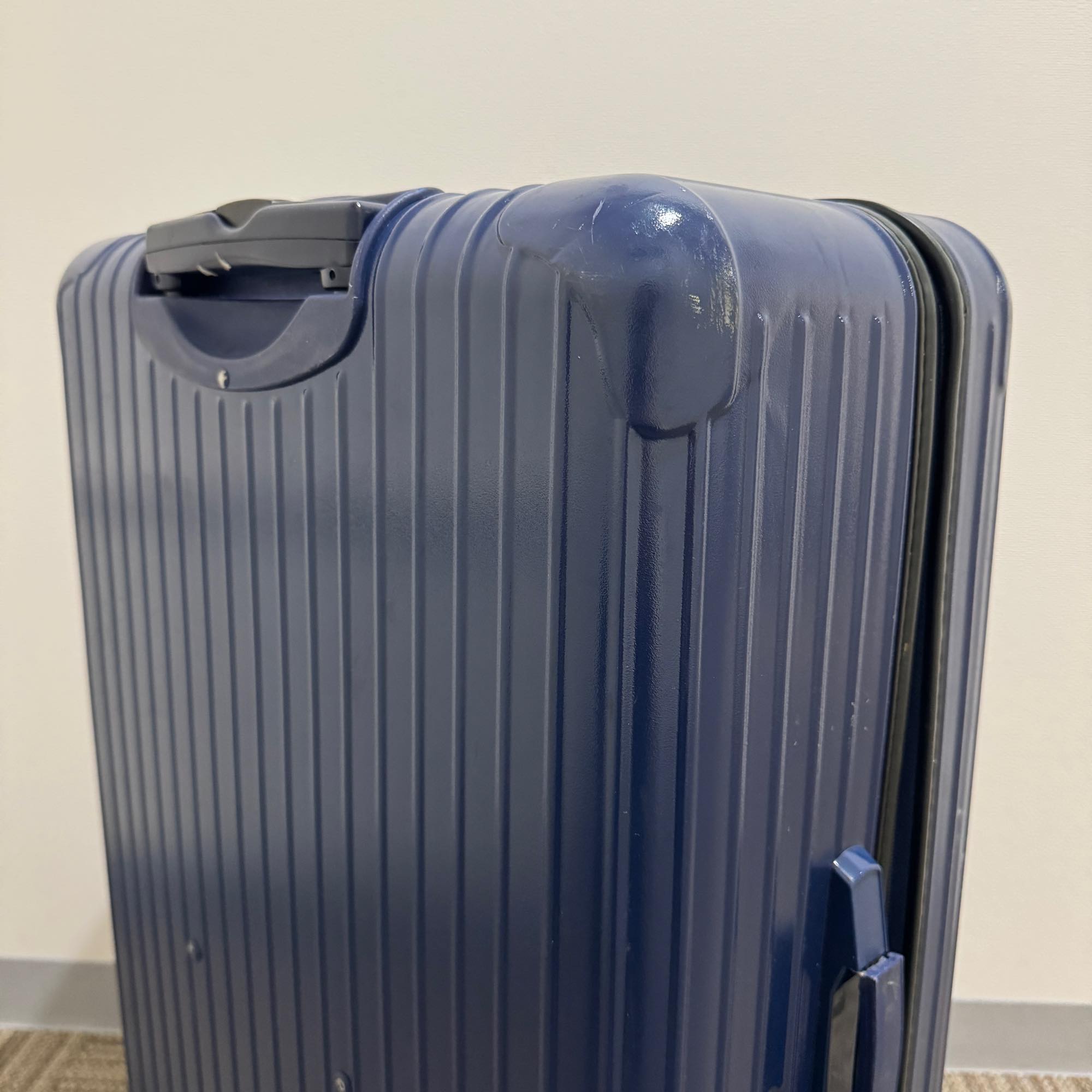 リモワ　サルサ　U814.70　80リットル　中古商品　2輪