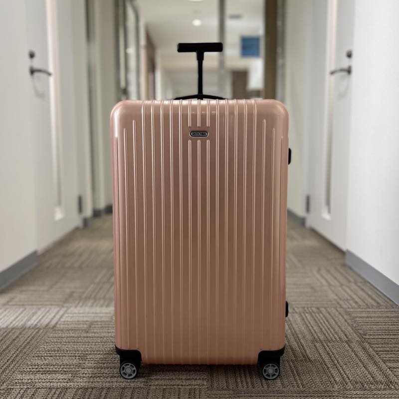 リモワ　アメリカ限定サルサエアー　828.70 　中古商品　84リットル　4輪