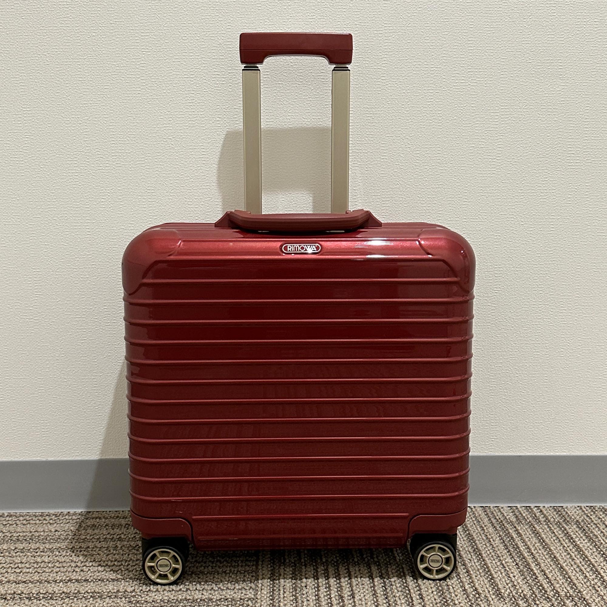 リモワ　サルサ デラックス　830.40.53.4-1　29リットル　中古美品　4輪