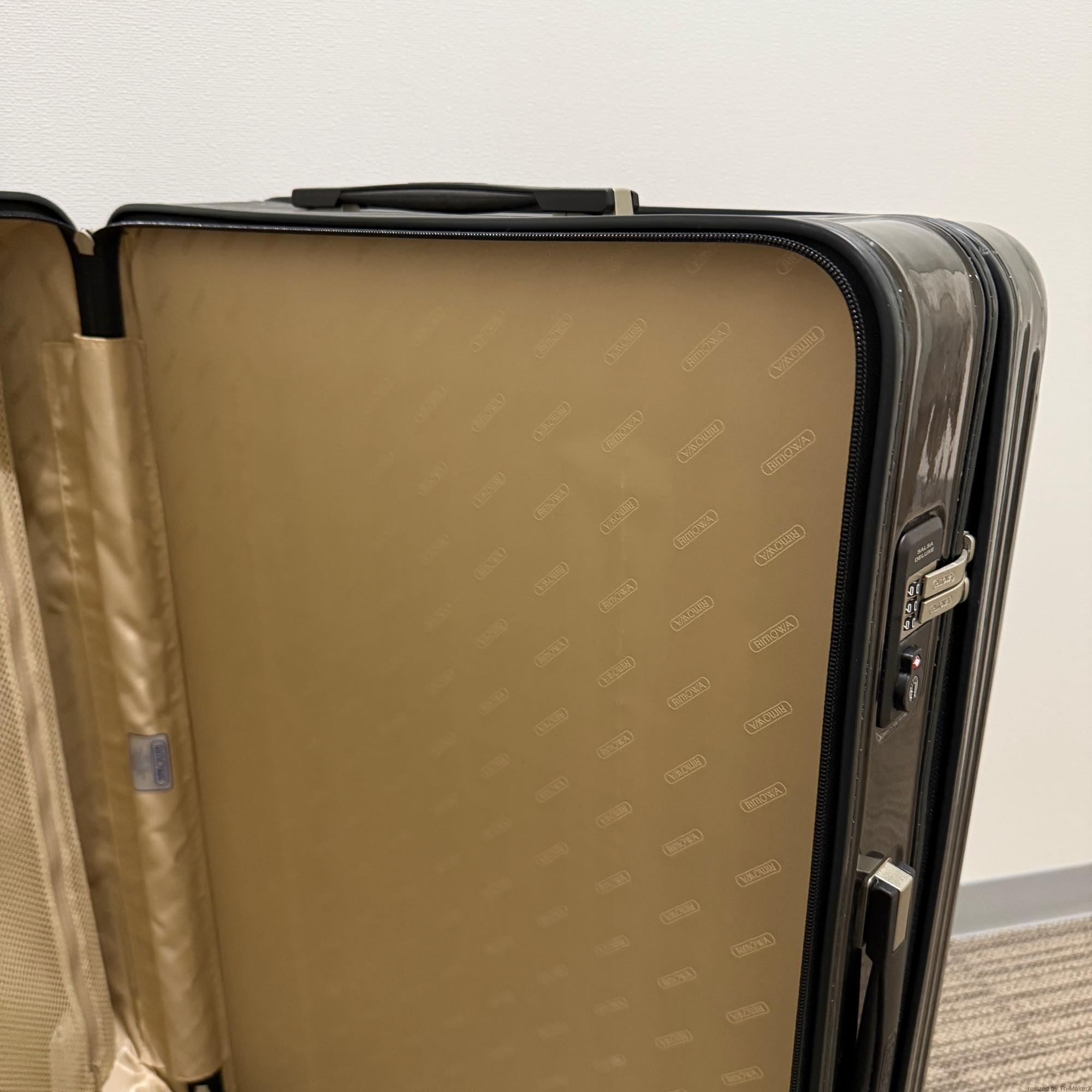 リモワ　サルサデラックス　3Suiter　830.80.33.4　中古美品　128リットル　4輪
