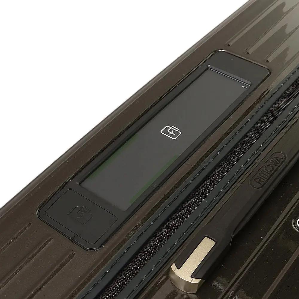 リモワ　サルサ デラックス　電子タグ　831.73.33.5　87リットル　中古商品　4輪