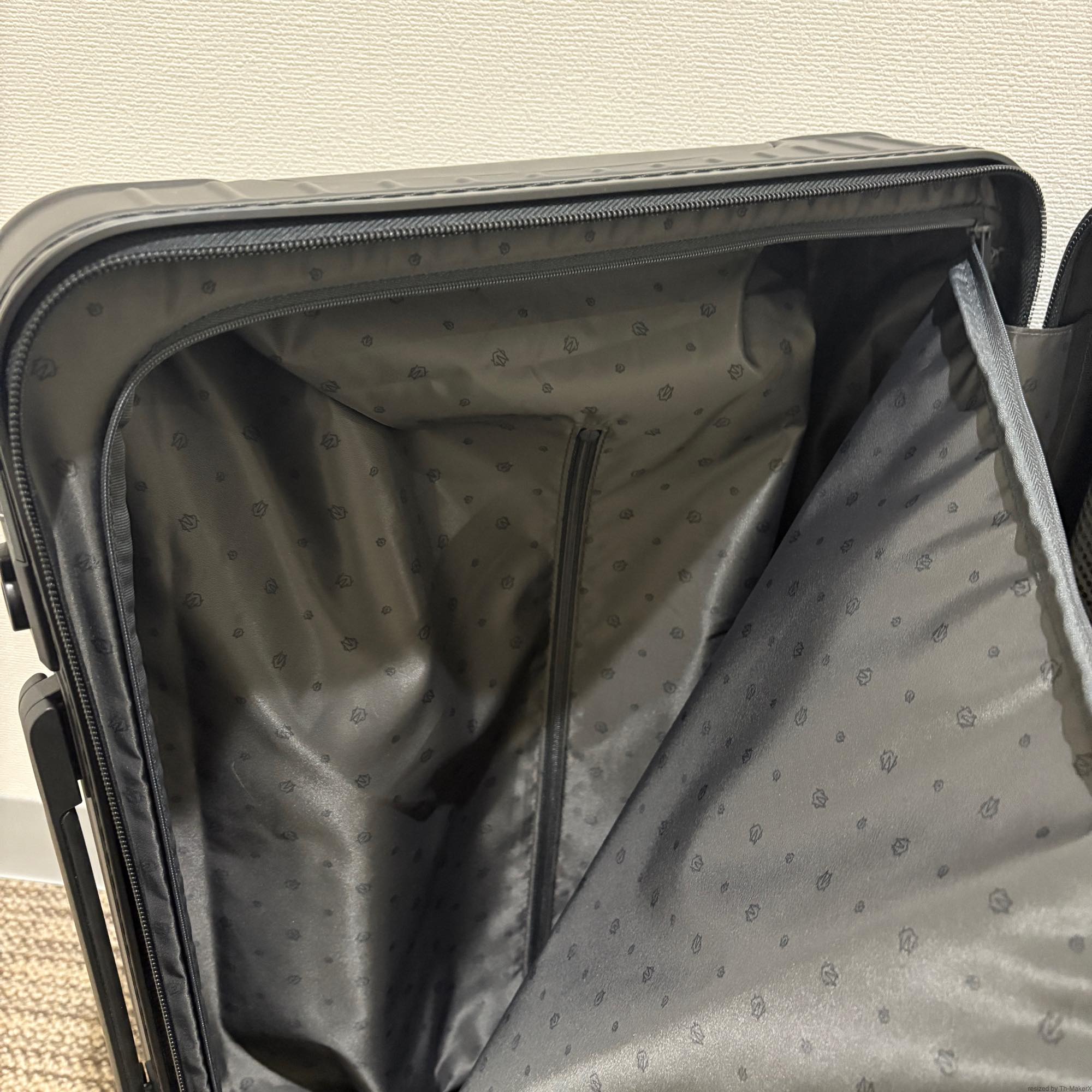 リモワ　エッセンシャル　832.52.63.1　キャビンS　34L　中古美品　マットブラック