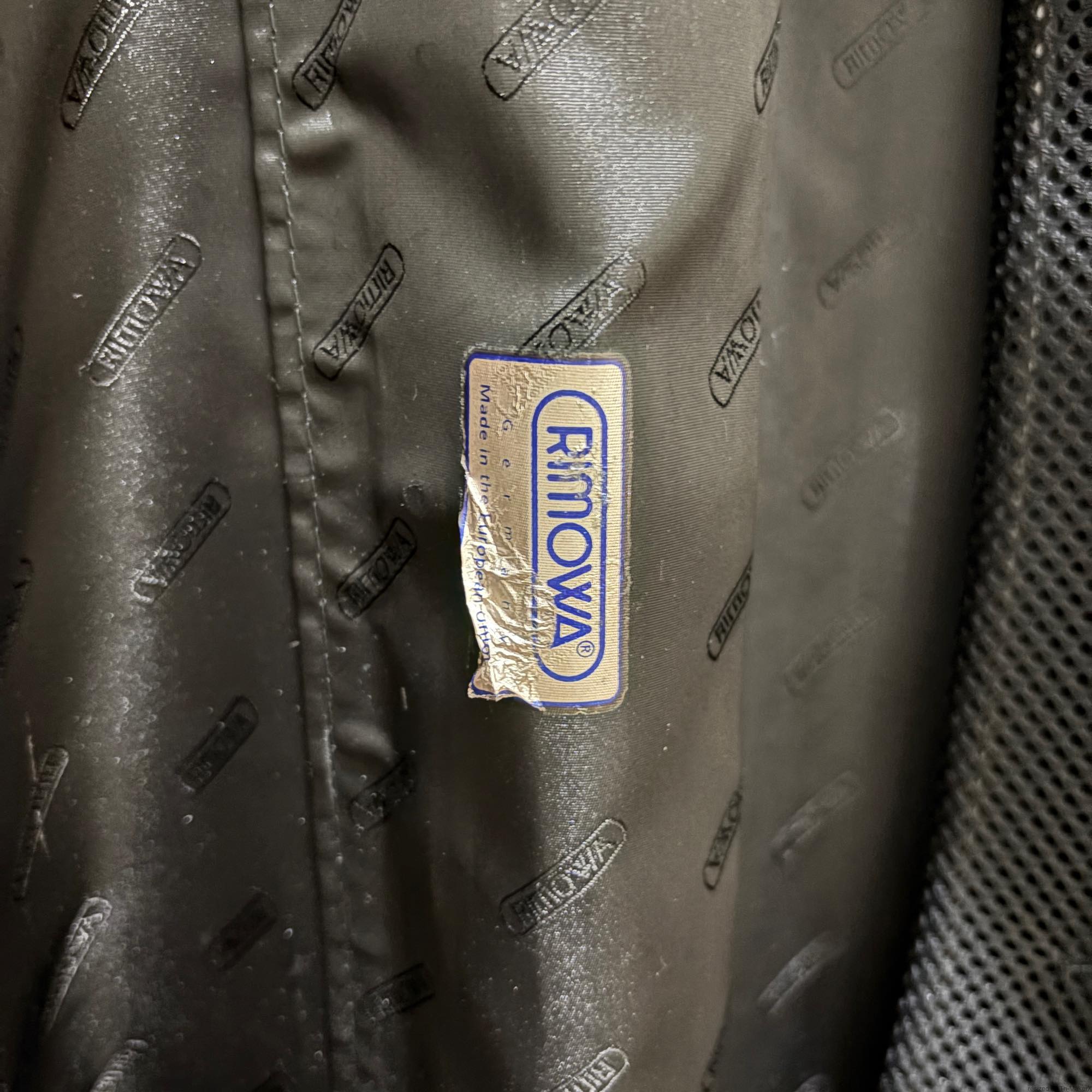 リモワ　サルサ(エッセンシャル)　859.70　中古商品　82リットル　2輪