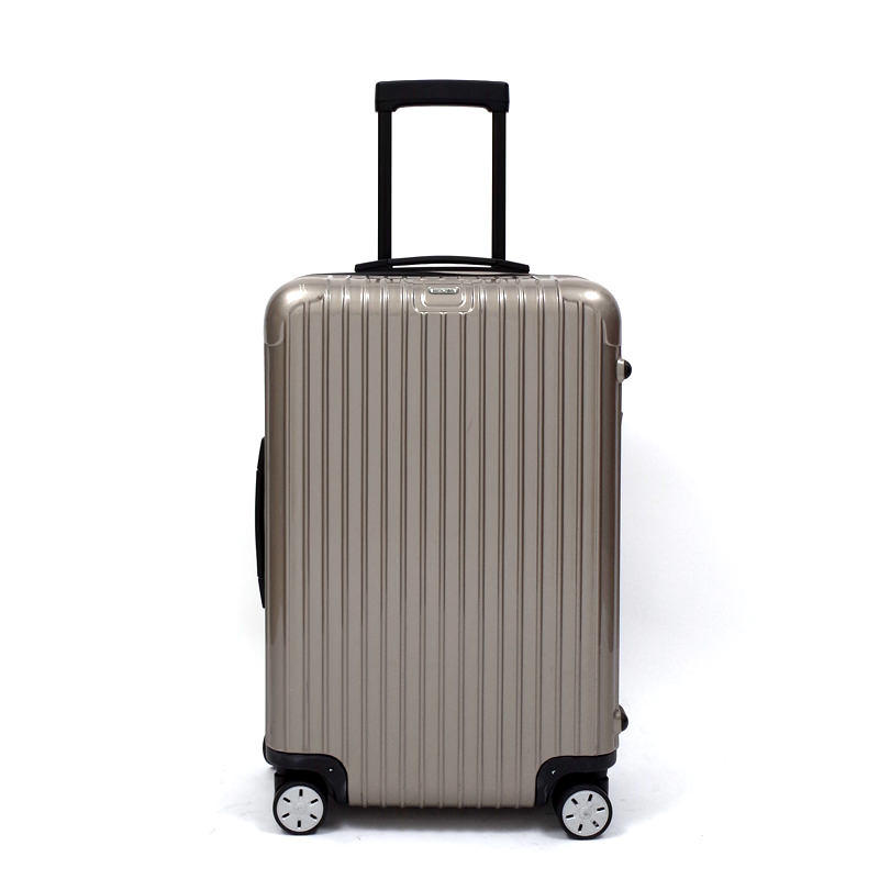リモワ　サルサ　中古美品　869.63　61リットル　4輪