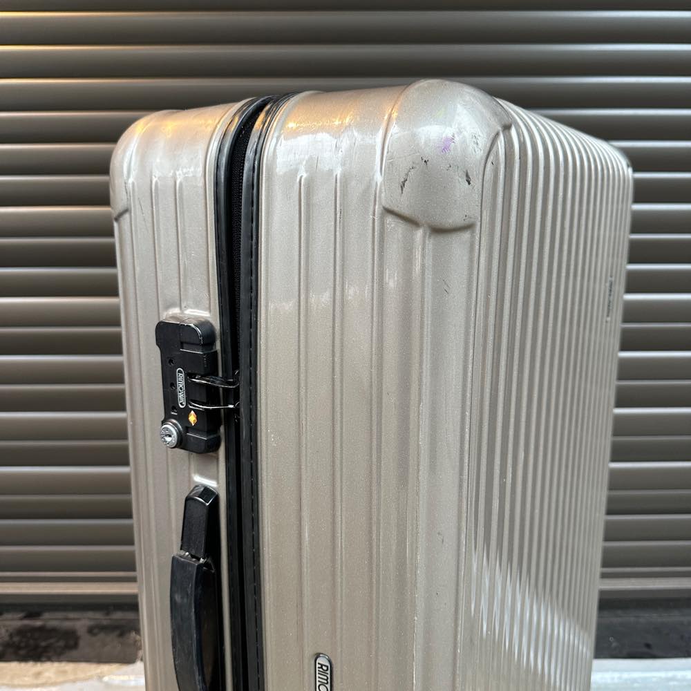 リモワ　サルサ　869.70　82リットル　中古商品　4輪