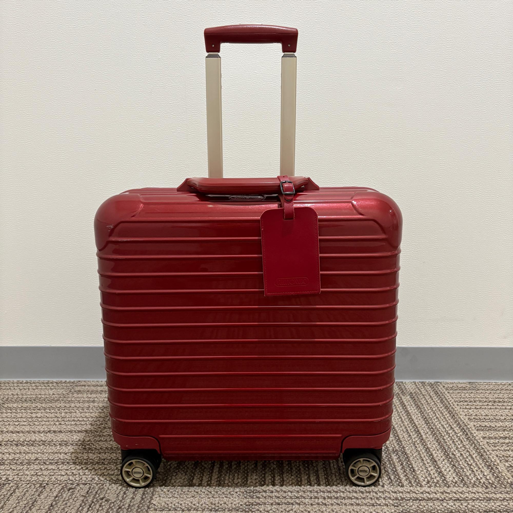 リモワ　サルサ デラックス　873.40　29リットル　中古美品　4輪