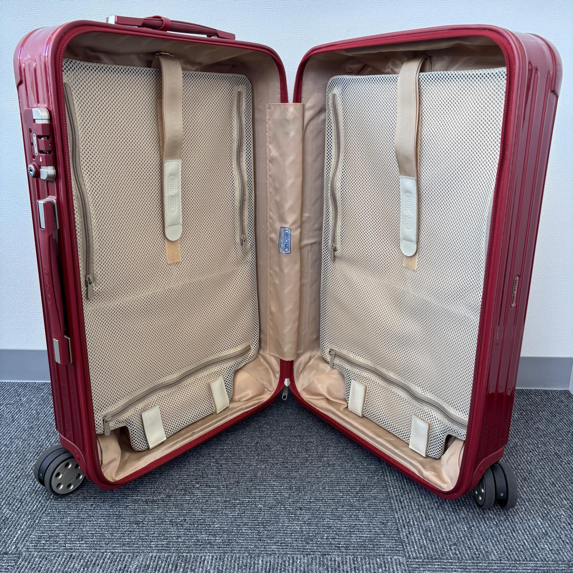 リモワ　サルサデラックス(エッセンシャル)　873.63　中古美品　58リットル　4輪