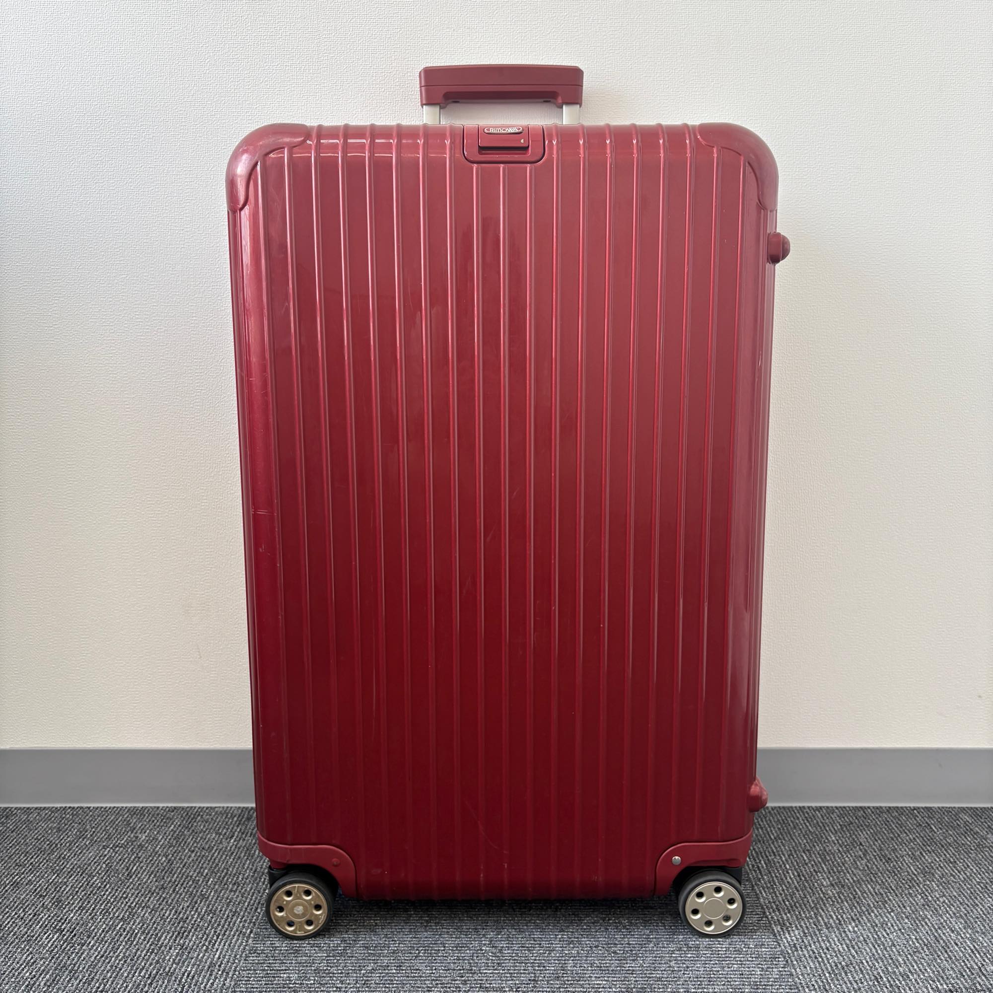 リモワ　サルサデラックス(エッセンシャル)　873.70 　中古商品　86リットル　4輪