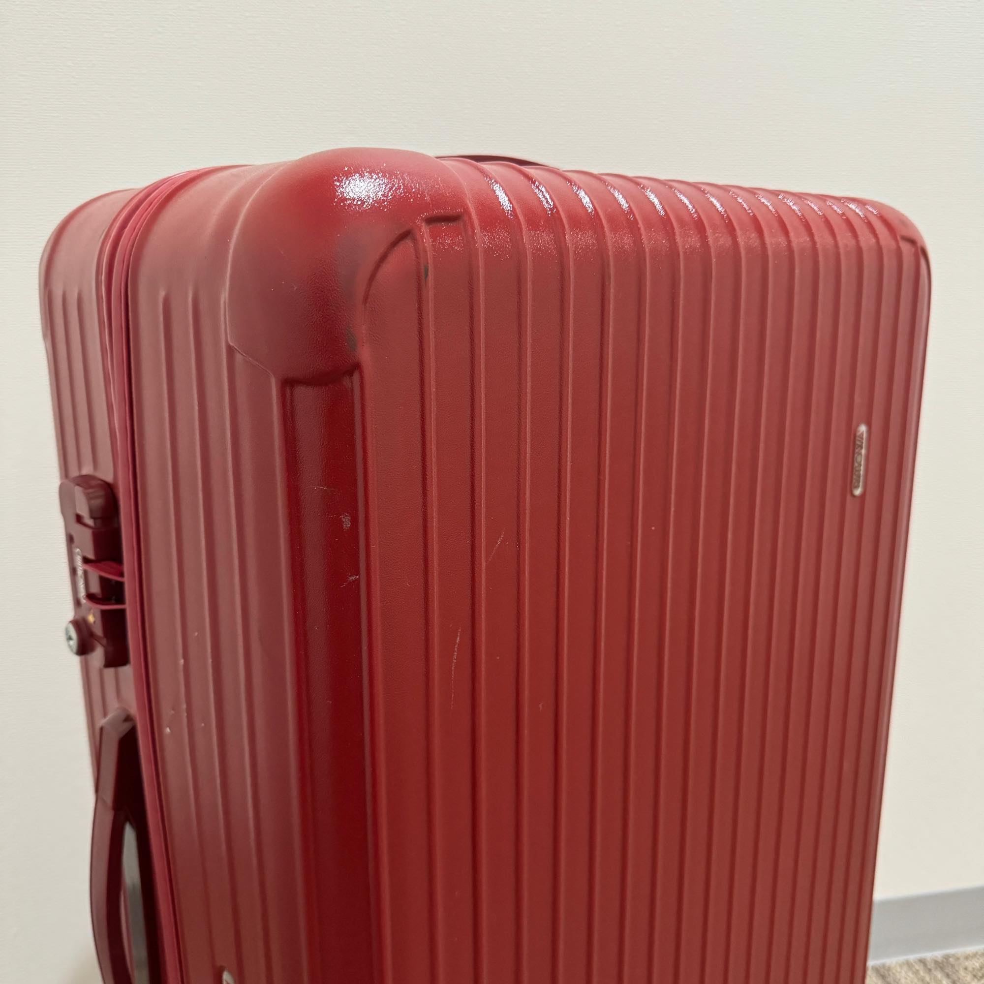 リモワ　サルサ　875.70　82リットル　中古商品　4輪