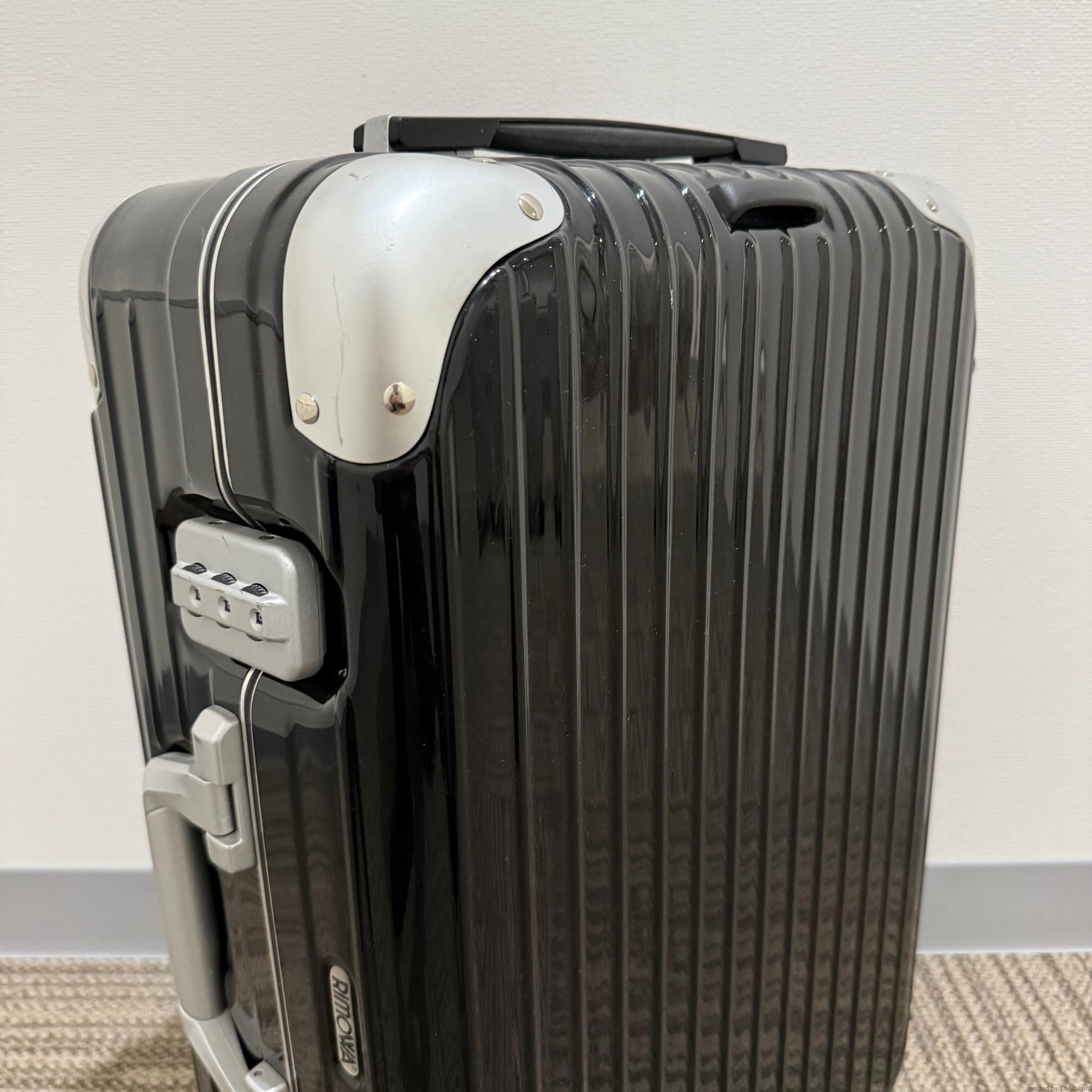 リモワ　リンボ　880.52.50.2　中古美品　32リットル　2輪