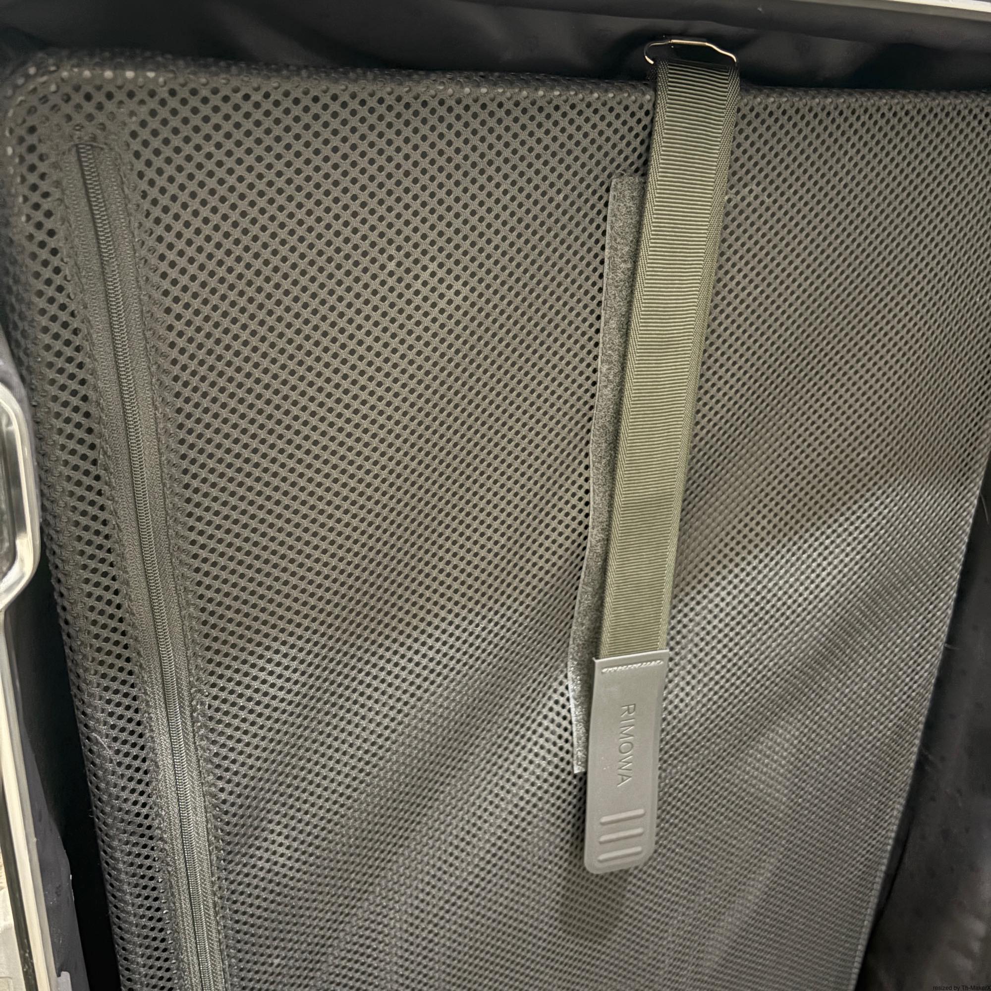 リモワ　ハイブリッド　883.73.60.4 　チェックインL　マットブルー　中古美品　84L