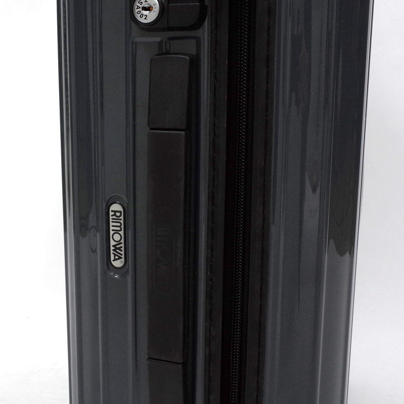 リモワ　ポルシェコラボ　898.26 　中古商品　32リットル　2輪