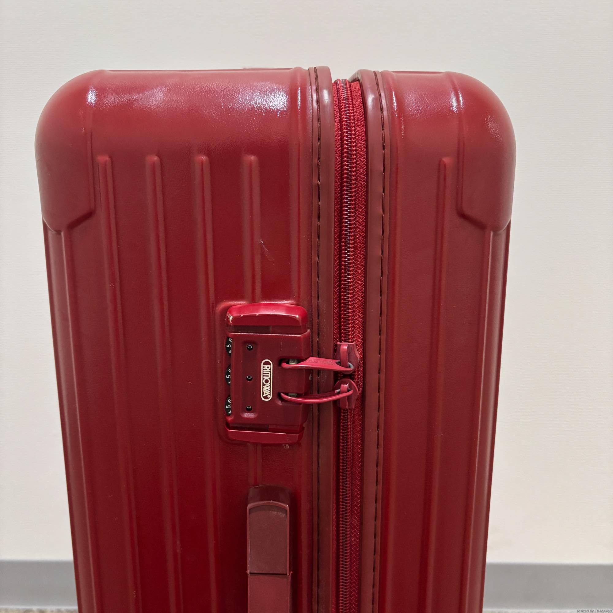 リモワ　エッセンシャル(サルサ)　855.63-9　中古美品　63リットル　2輪(