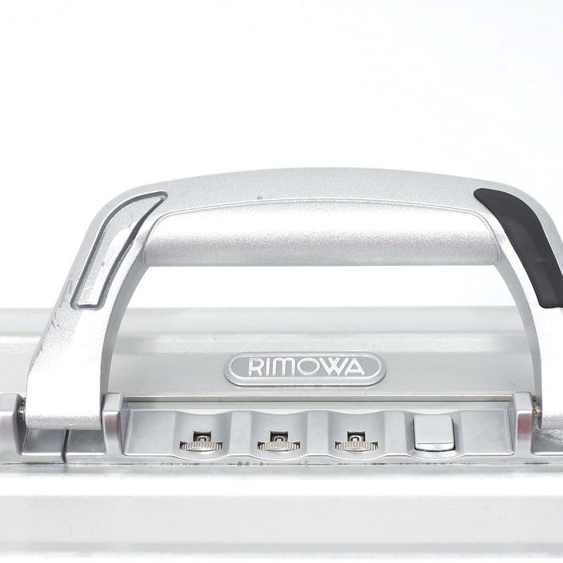 リモワ アタッシェ　中古商品　U900.12　17リットル　