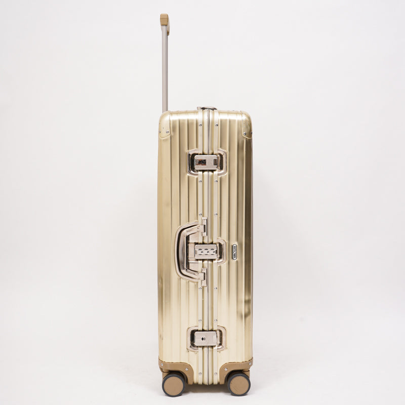 リモワ　トパーズゴールド　917.77　104リットル　中古商品　4輪
