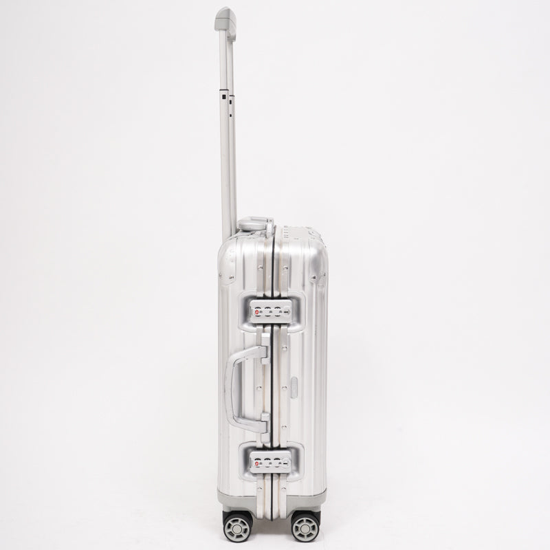 ルフトハンザ　リモワ　アルミニウム　中古美品　32リットル　4輪