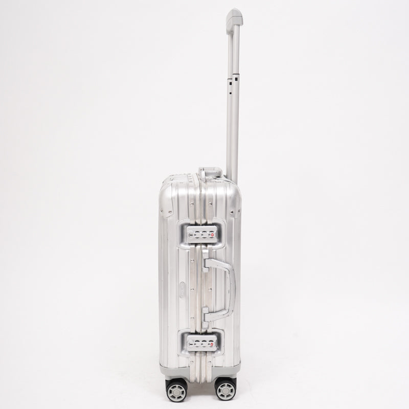 リモワ　トパーズ　923.52-3　中古商品　32リットル　4輪