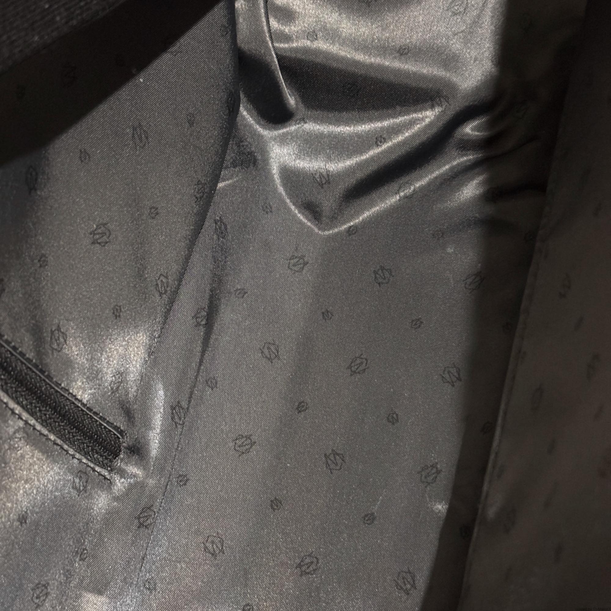 リモワ　オリジナル 925.40.00.4　コンパクト　シルバー　 中古美品　29リットル　4輪